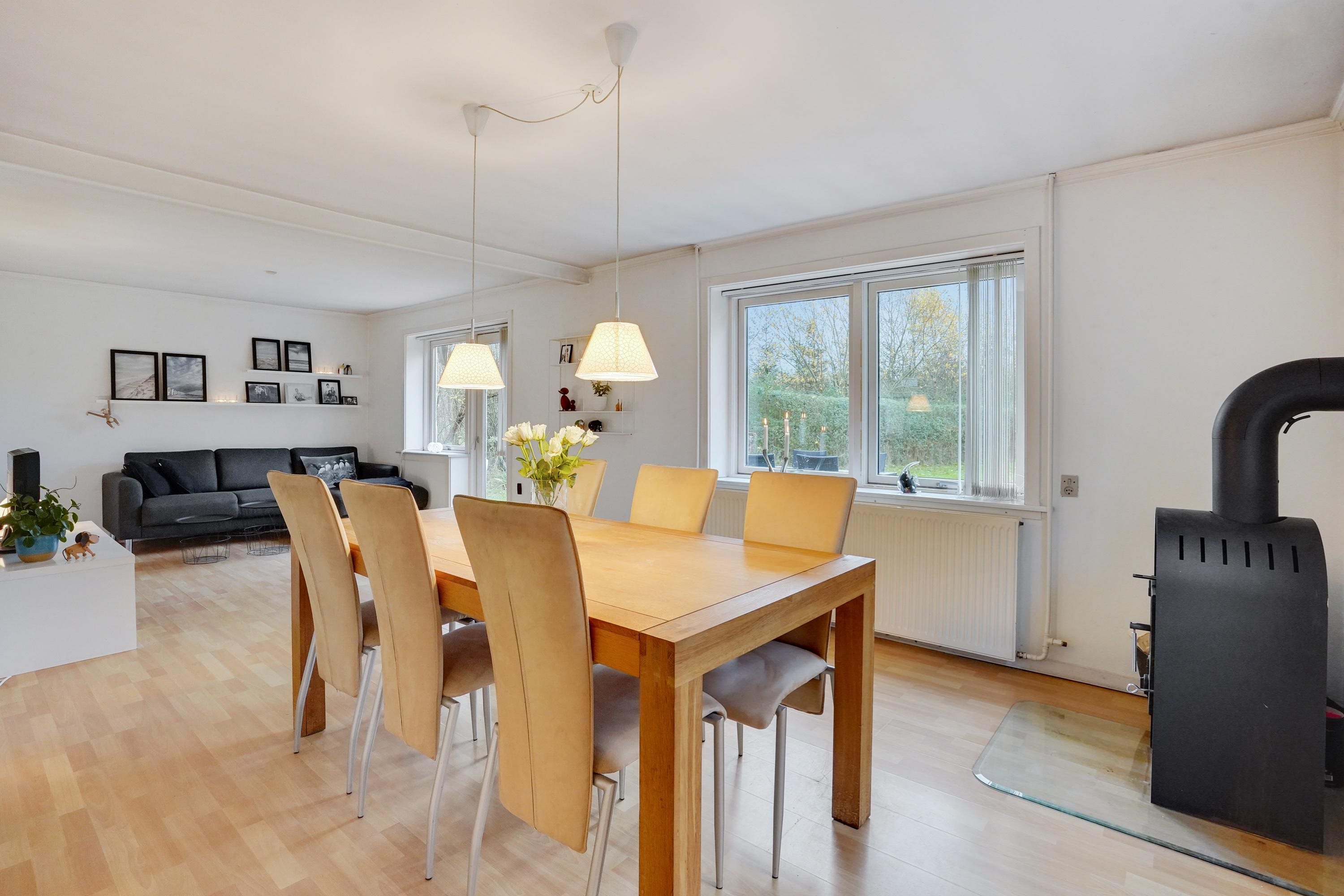 Fremhævet alrum billede i fuldskærmstilstand. Billede af Næskærbrovej 5, Gølstrup, 9480 Løkken