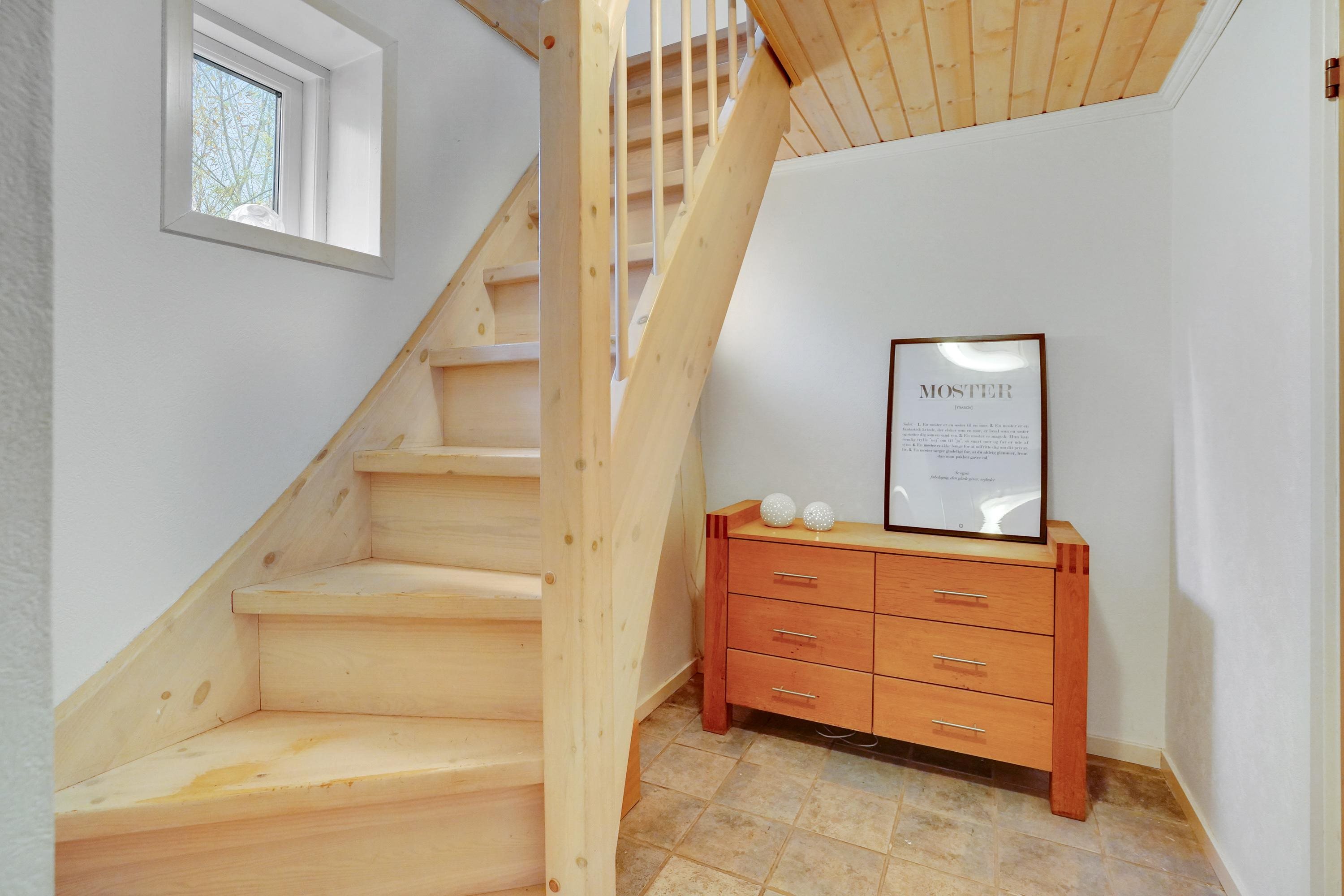 Fremhævet gang billede i fuldskærmstilstand. Billede af Næskærbrovej 5, Gølstrup, 9480 Løkken