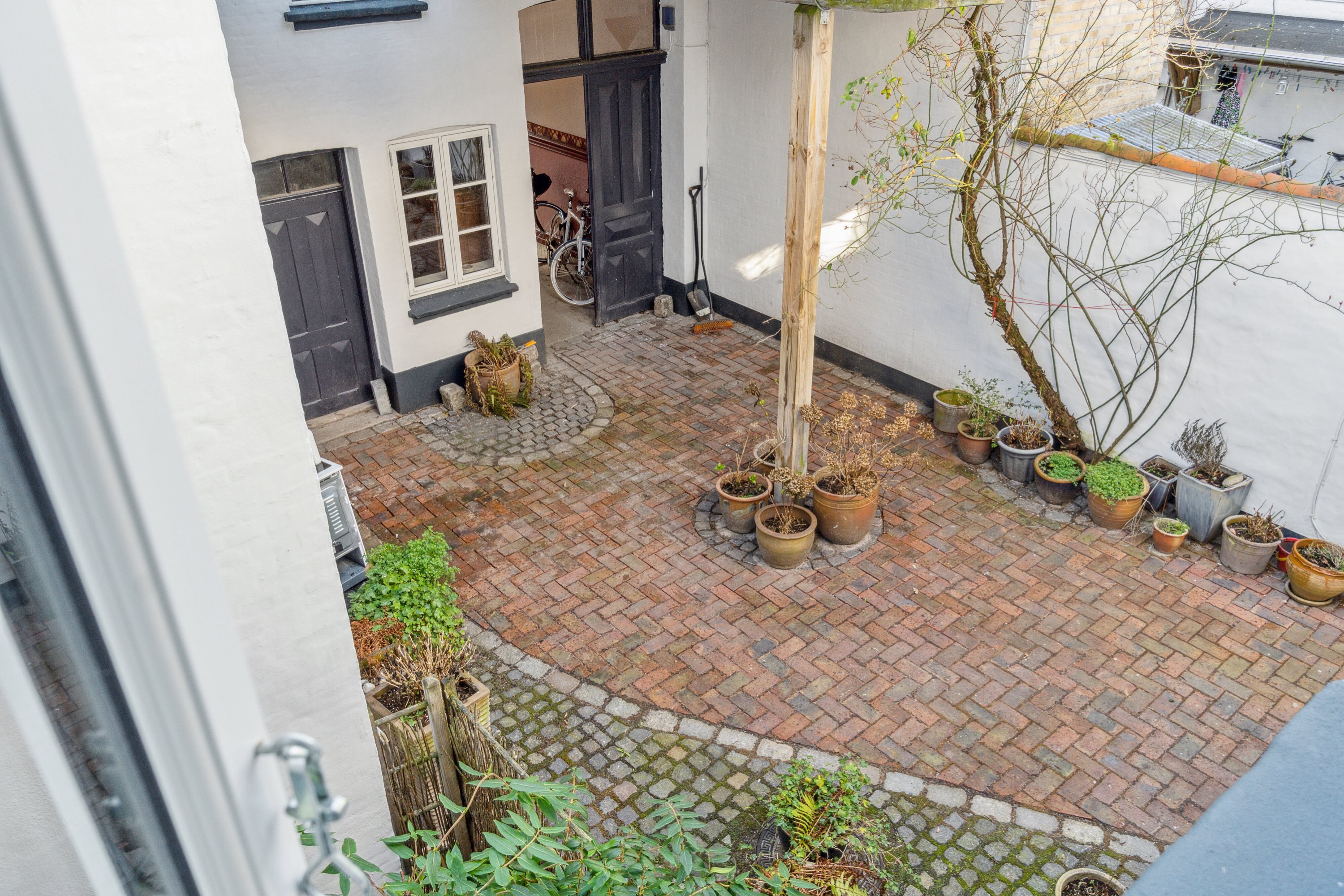 Fremhævet udendørs billede i fuldskærmstilstand. Billede af Skt. Knuds Gade 14B, 5000 Odense C