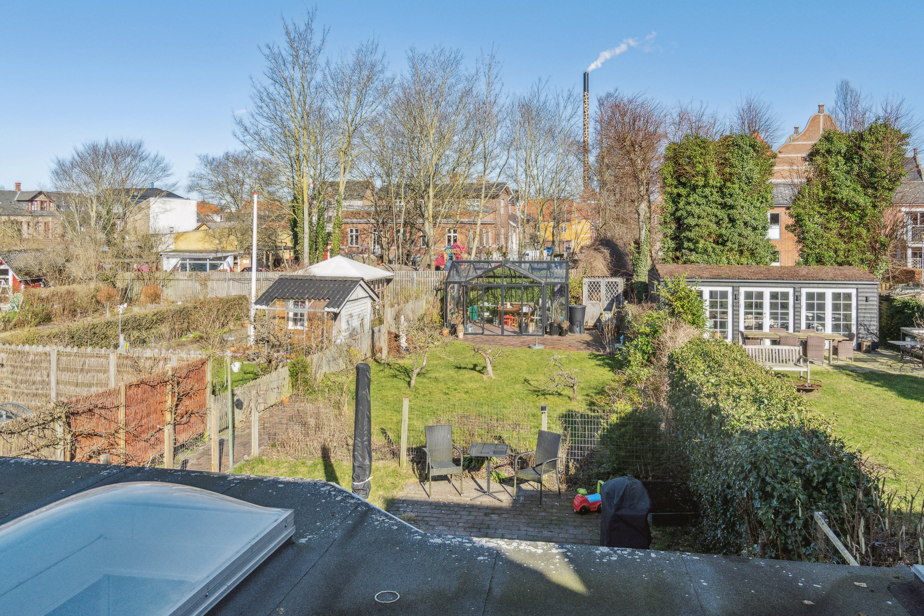 Fremhævet udendørs billede i fuldskærmstilstand. Billede af Skt. Knuds Gade 14B, 5000 Odense C