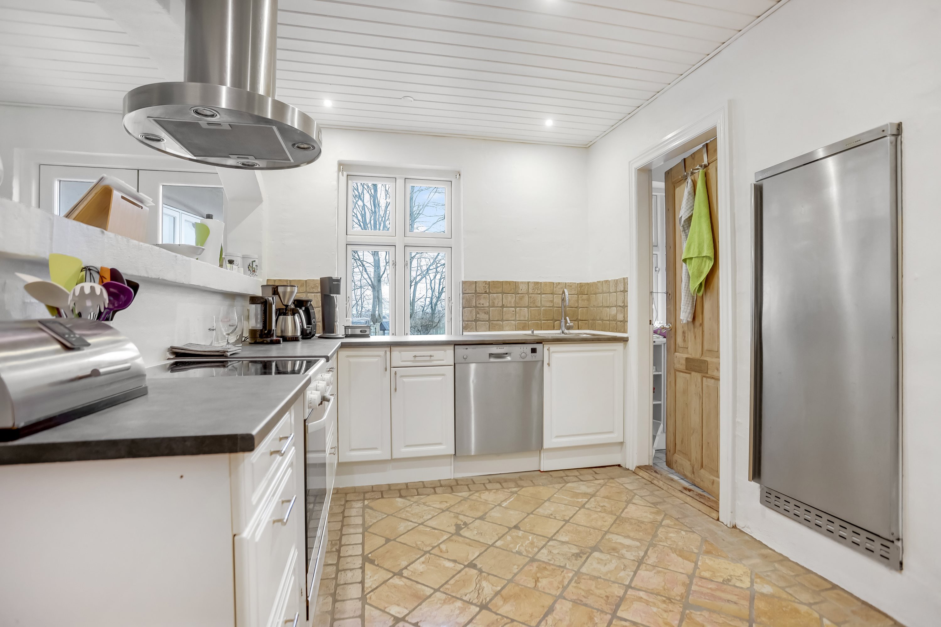 Fremhævet køkken billede i fuldskærmstilstand. Billede af Hygumvej 19, Hygum, 7300 Jelling