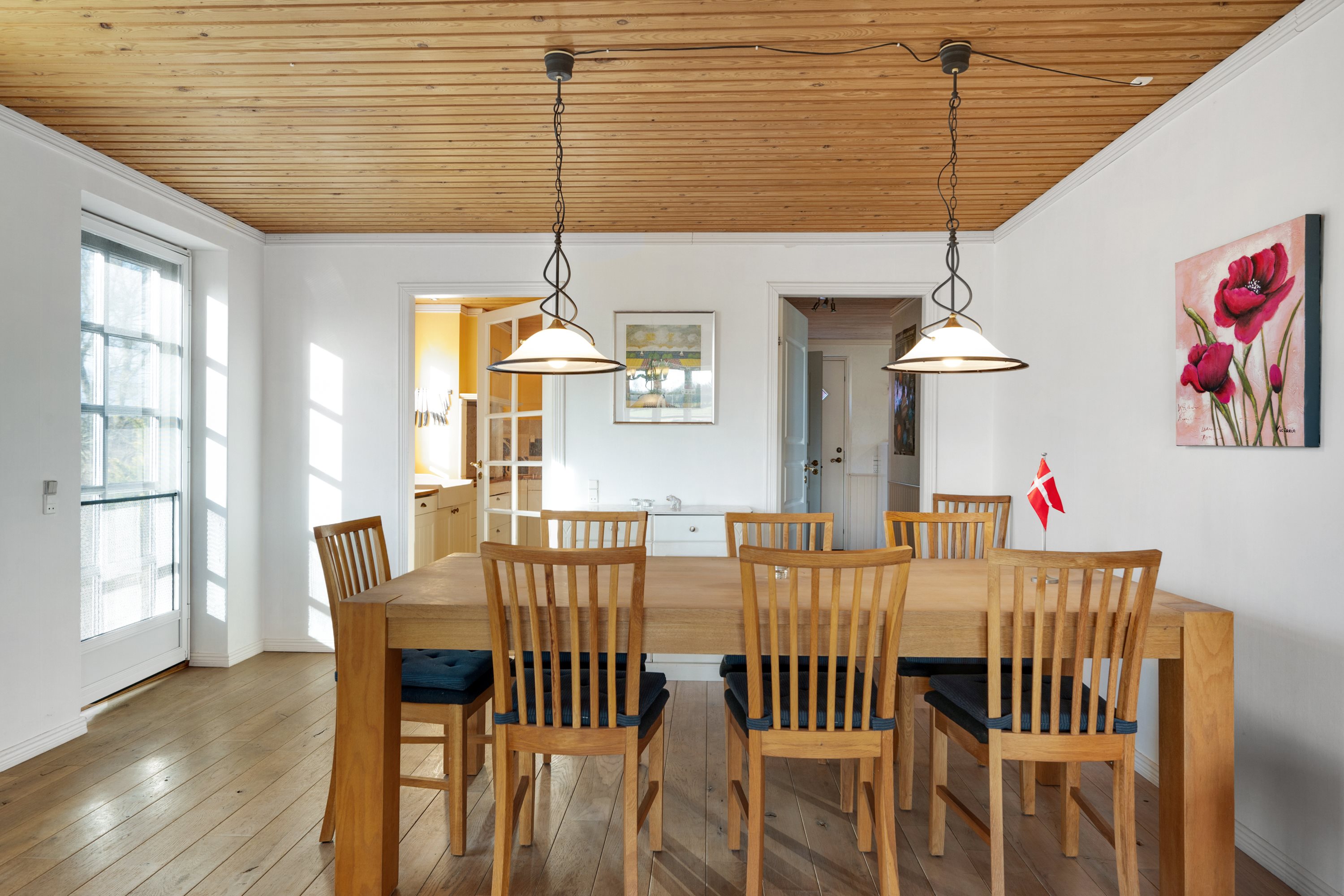 Fremhævet stue billede i fuldskærmstilstand. Billede af Rougsøvej 237, Udbyhøj, 8950 Ørsted