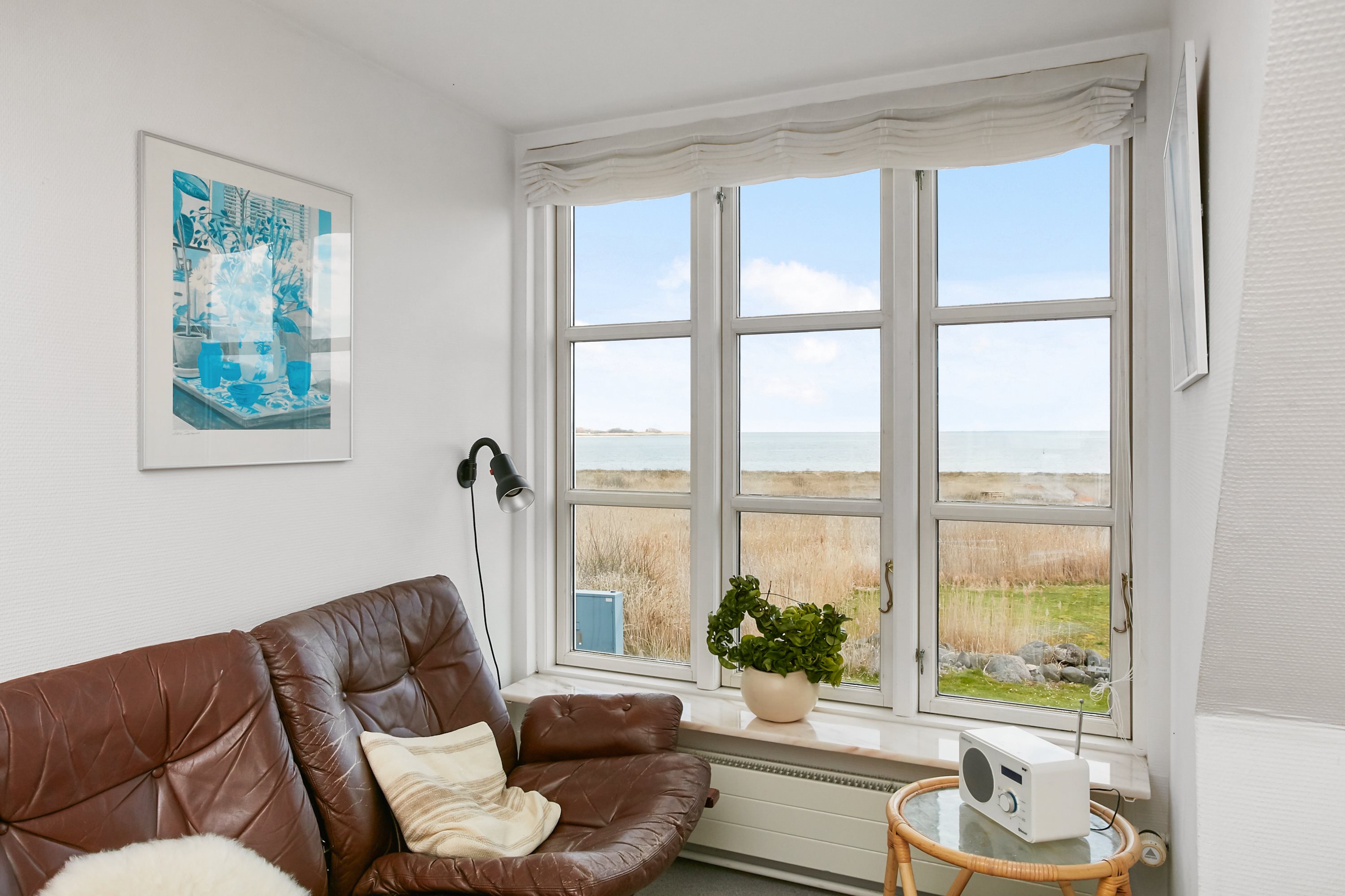 Fremhævet udsigt billede i fuldskærmstilstand. Billede af Snaptun Strandvej 4, Snaptun, 7130 Juelsminde