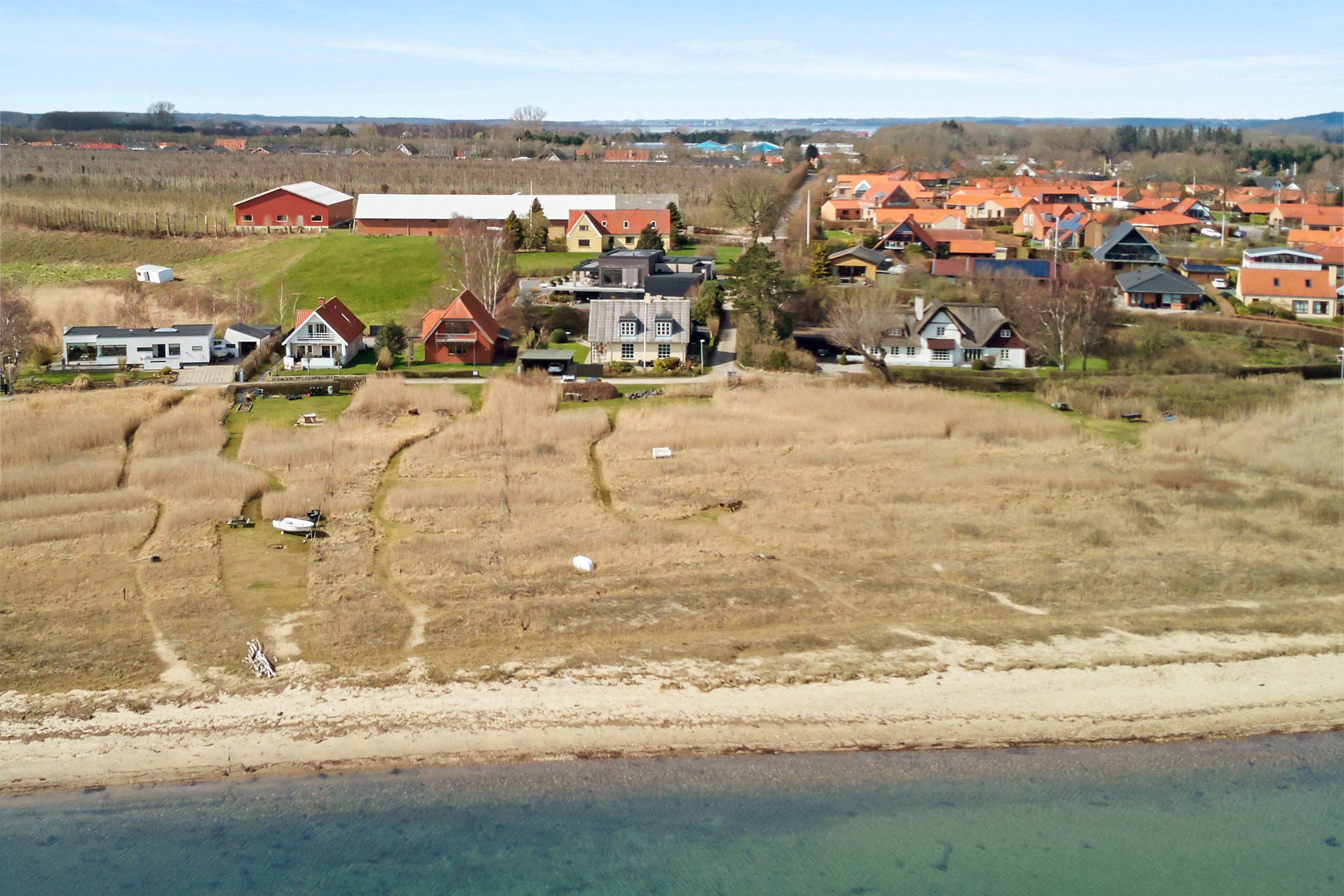 Fremhævet luftfoto billede i fuldskærmstilstand. Billede af Snaptun Strandvej 4, Snaptun, 7130 Juelsminde
