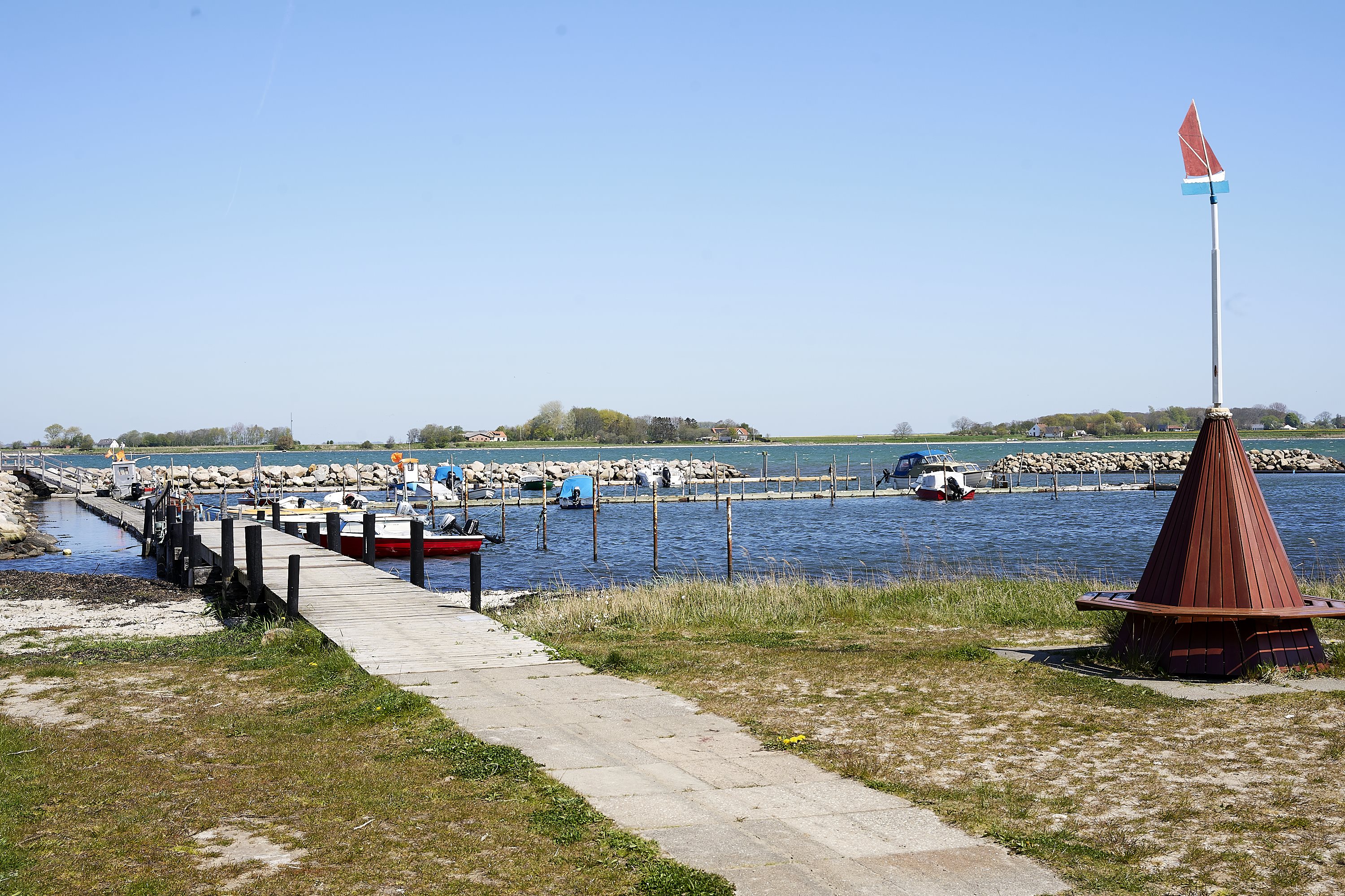 Fremhævet andet billede i fuldskærmstilstand. Billede af Snaptun Strandvej 4, Snaptun, 7130 Juelsminde