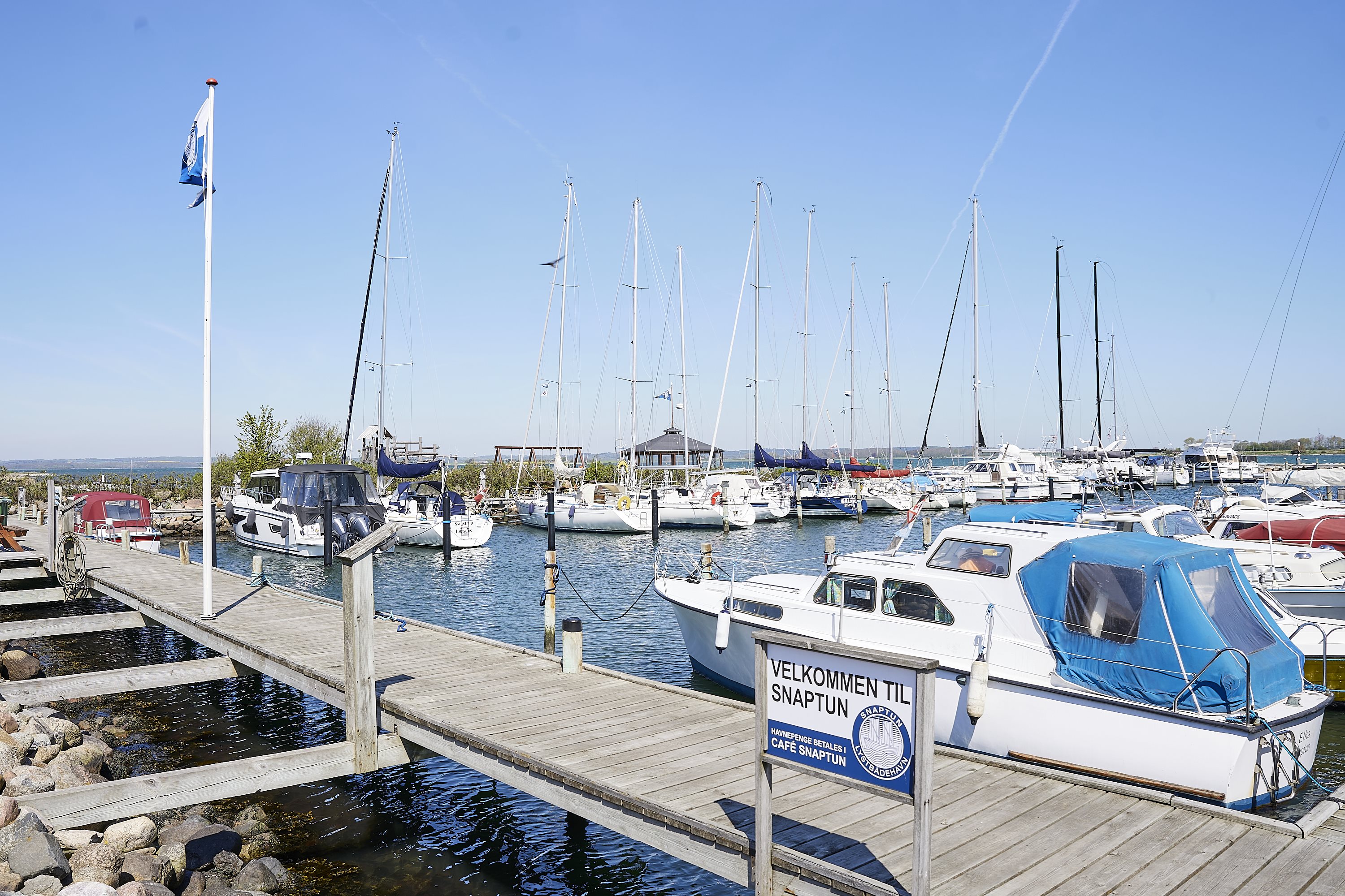 Fremhævet andet billede i fuldskærmstilstand. Billede af Snaptun Strandvej 4, Snaptun, 7130 Juelsminde