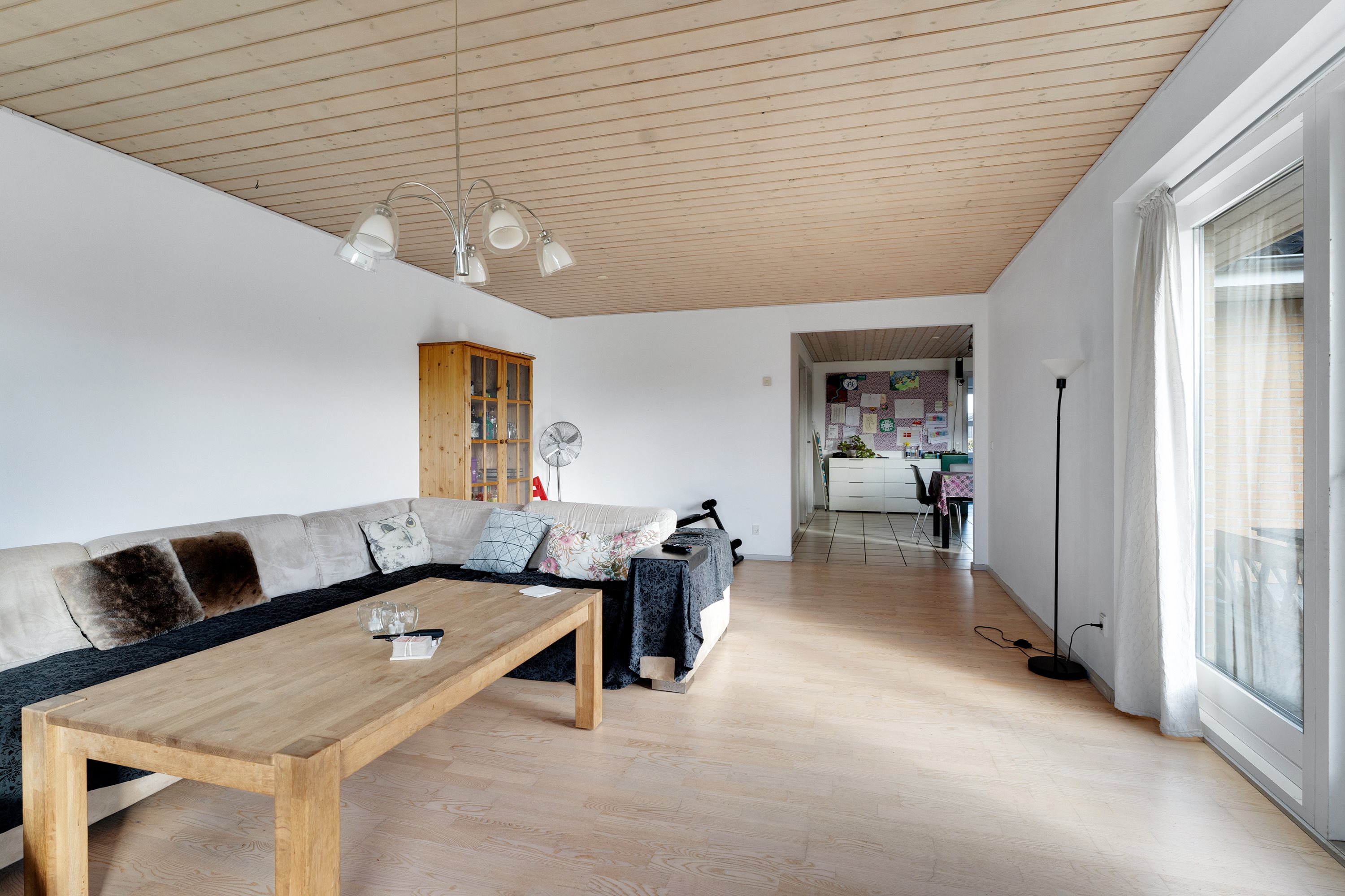 Fremhævet stue billede i fuldskærmstilstand. Billede af Vædderen 3, 8920 Randers NV