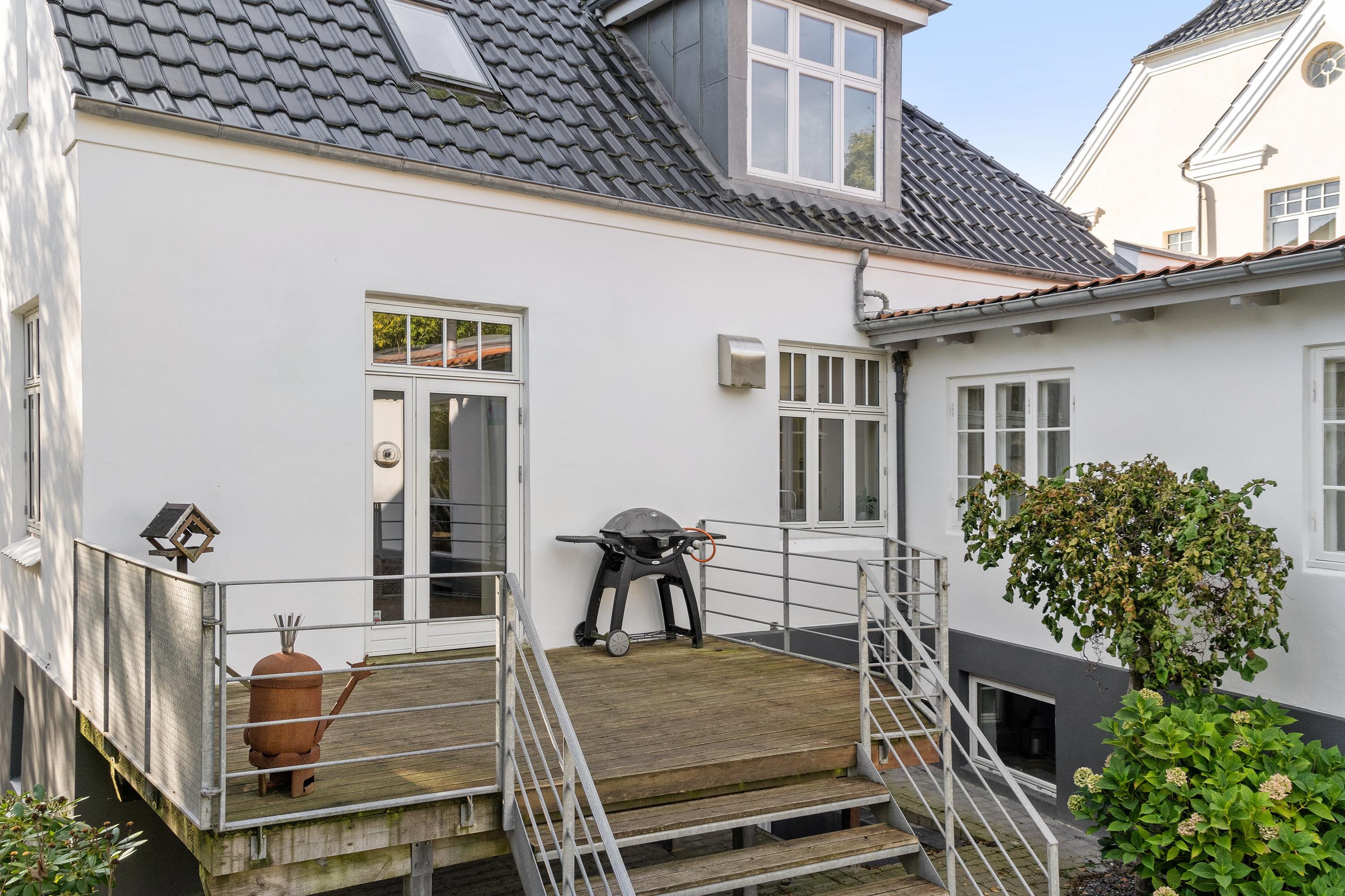 Fremhævet terrasse billede i fuldskærmstilstand. Billede af Karpedam 7, 6200 Aabenraa