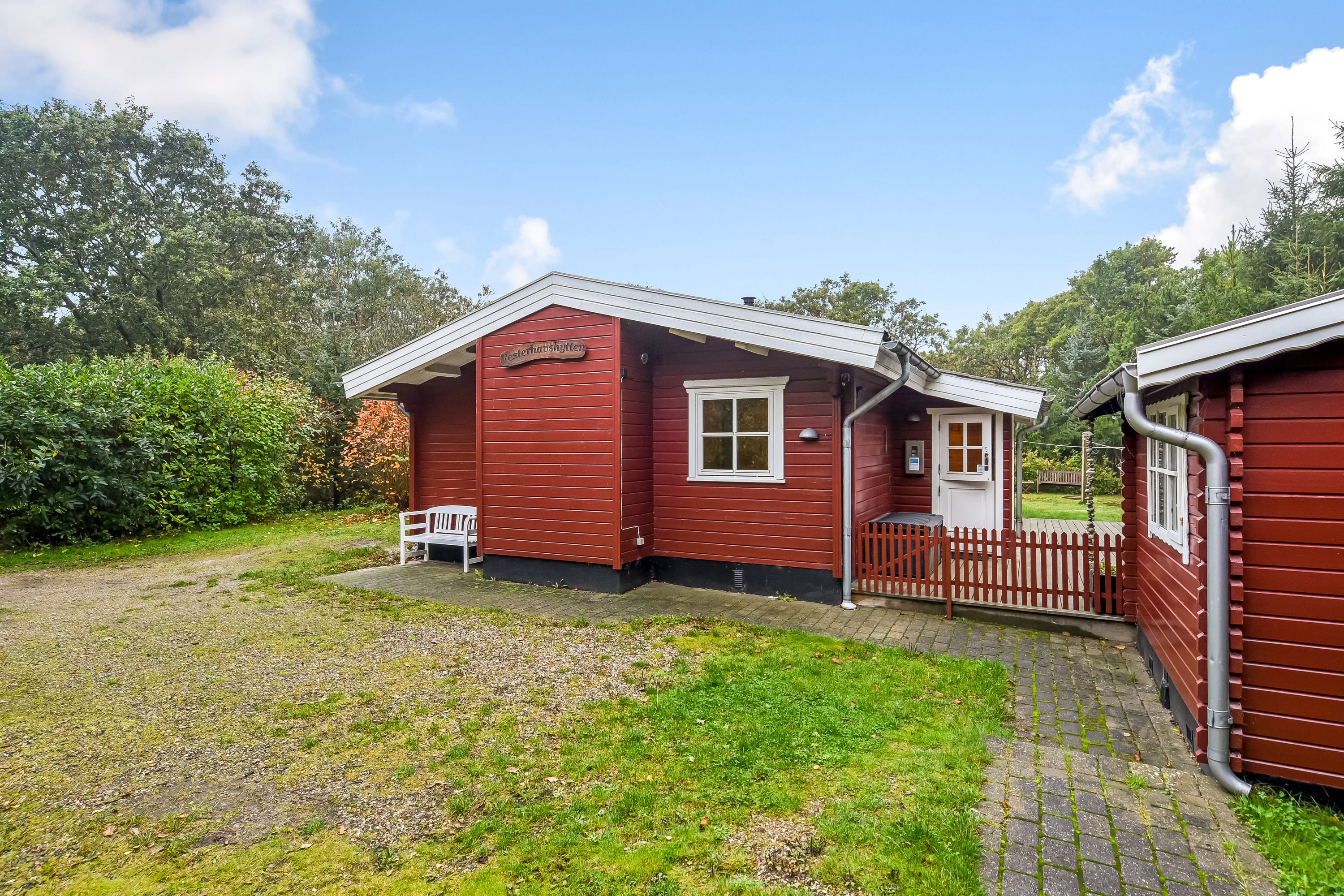 Fremhævet ejendommen billede i fuldskærmstilstand. Billede af Bøgealle 12, Lodbj Hede, 6950 Ringkøbing