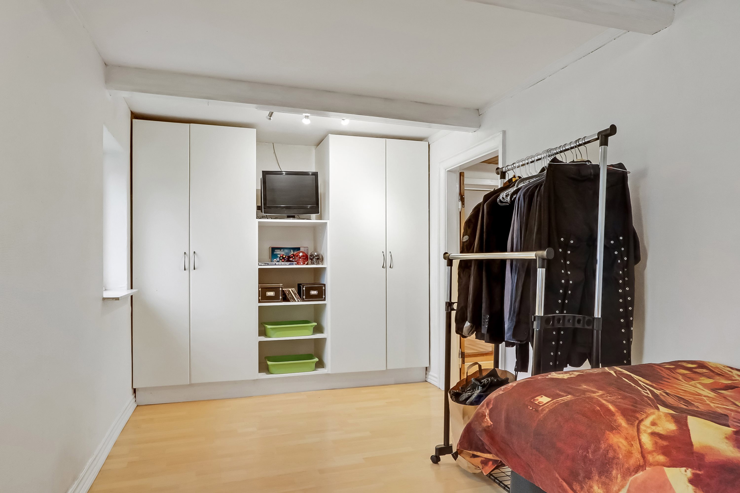 Fremhævet værelse billede i fuldskærmstilstand. Billede af Mellemvej 2, Gudbjerg Skov, 5892 Gudbjerg Sydfyn