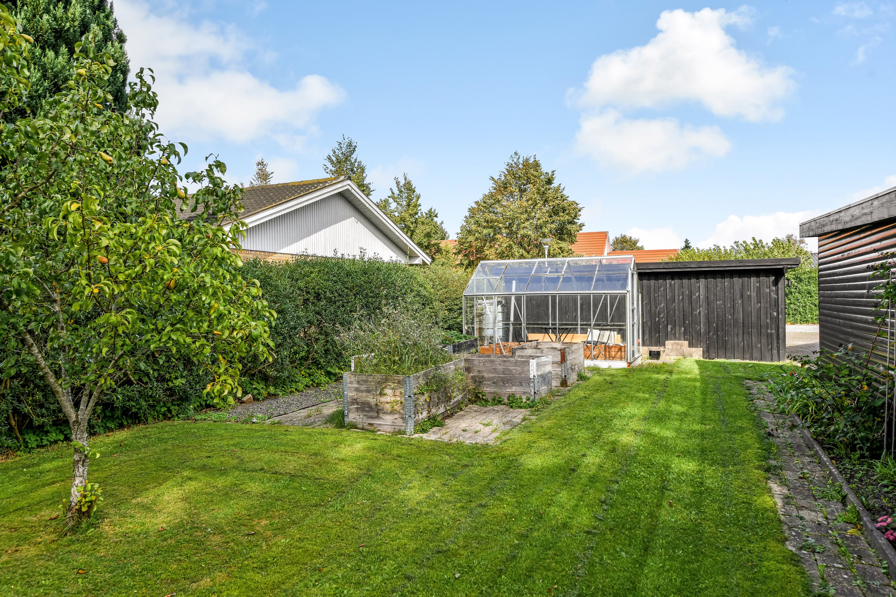 Fremhævet have billede i fuldskærmstilstand. Billede af Elmelunden 101, 7190 Billund