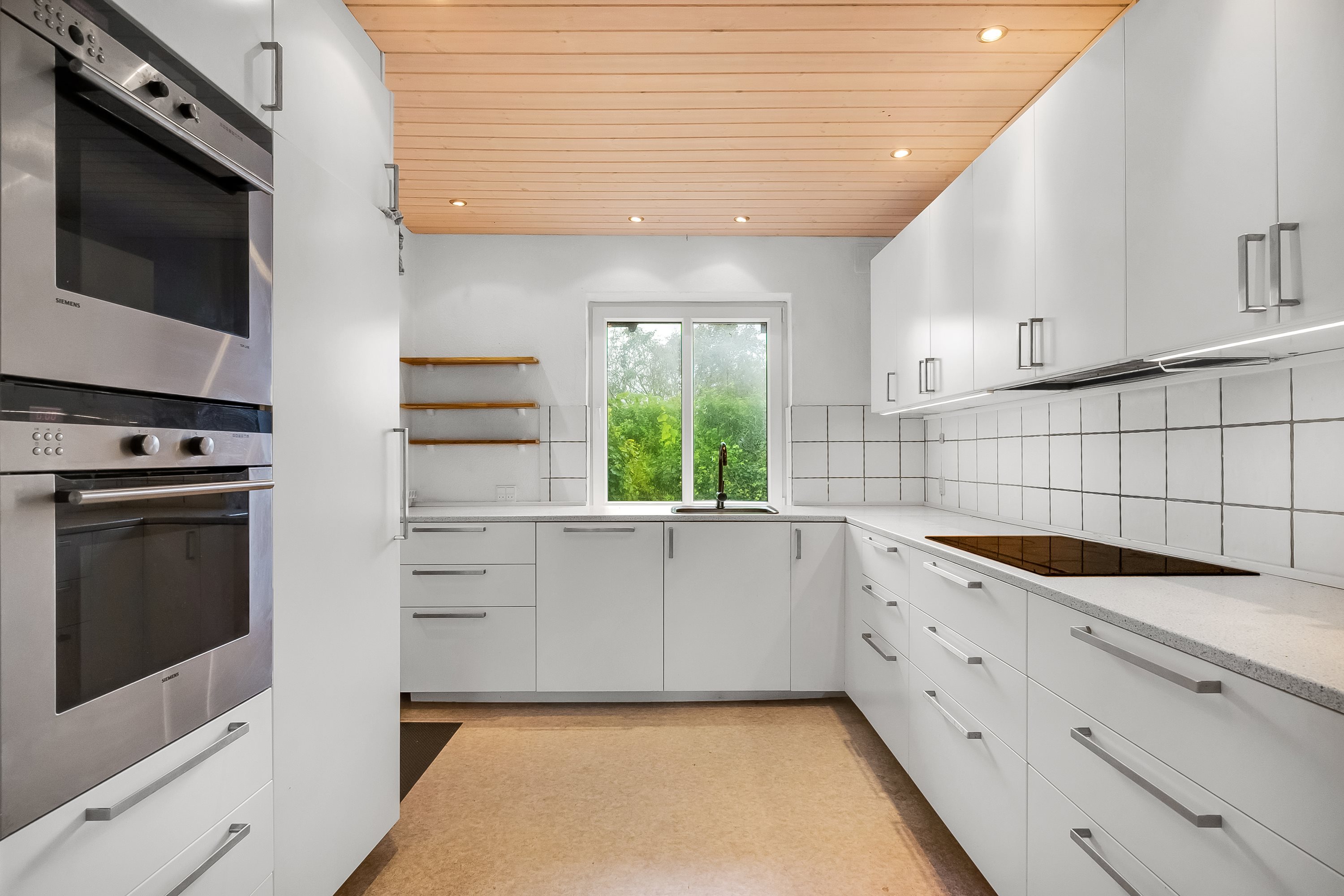 Fremhævet køkken alrum billede i fuldskærmstilstand. Billede af Toftevej 1, Bølling, 6900 Skjern