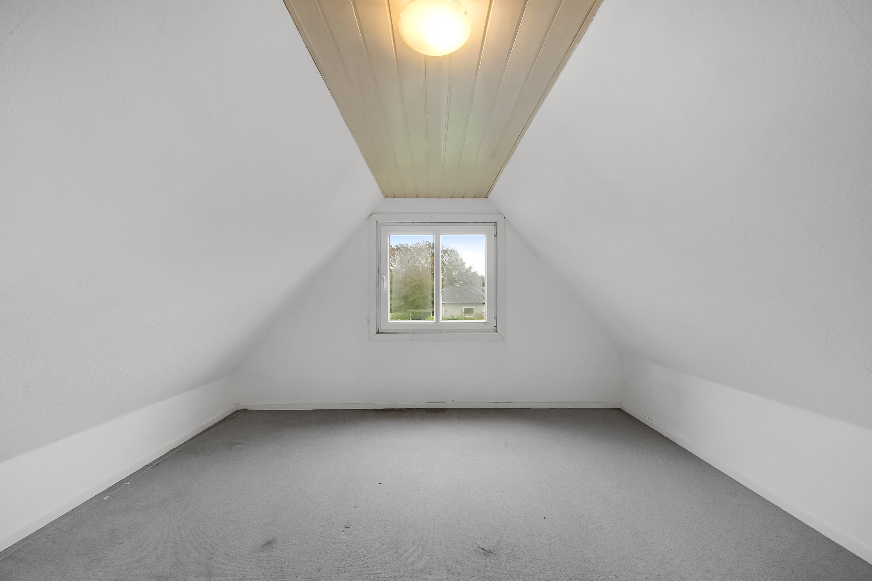 Fremhævet 1. sal billede i fuldskærmstilstand. Billede af Toftevej 1, Bølling, 6900 Skjern