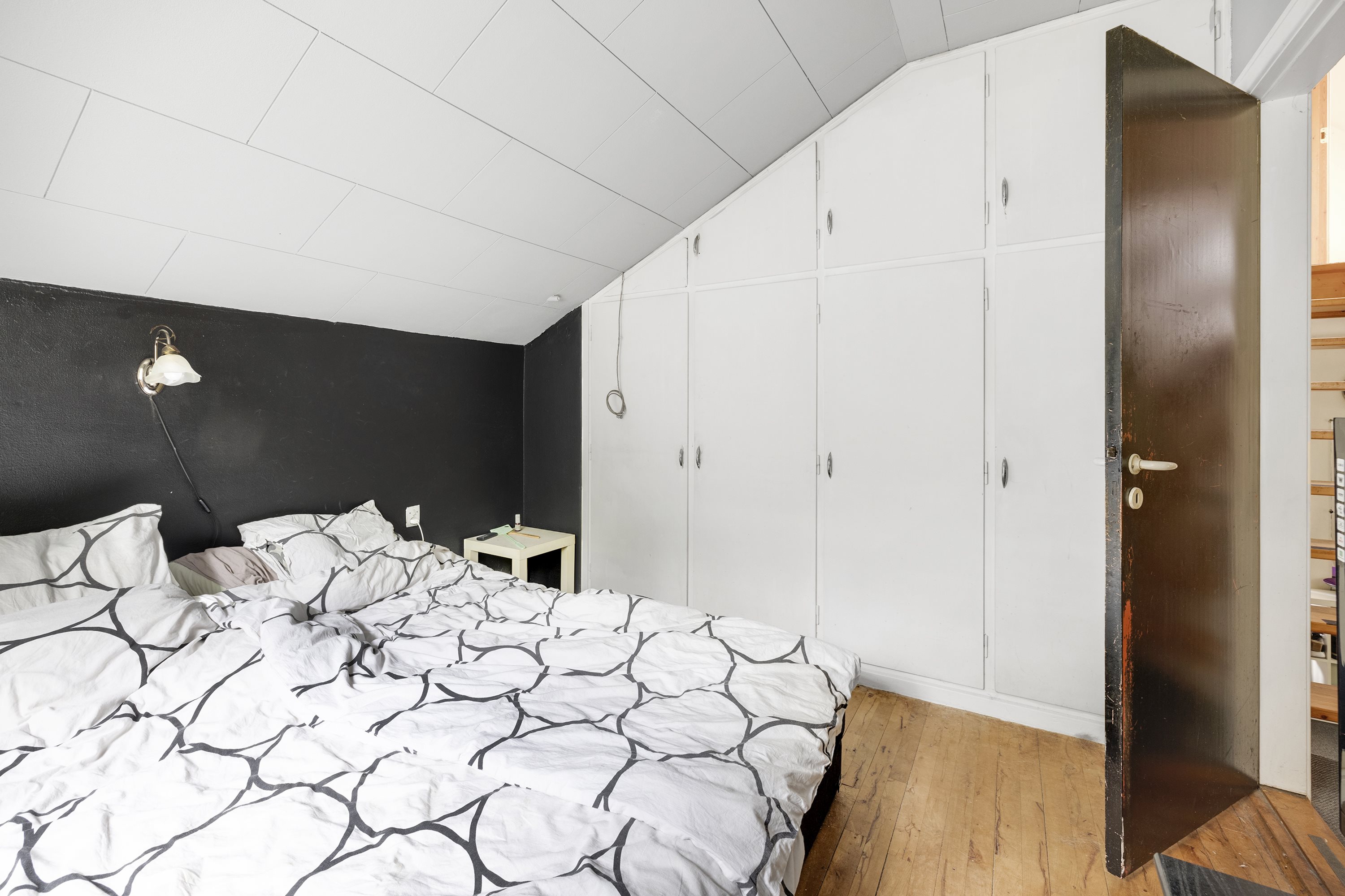 Fremhævet andet billede i fuldskærmstilstand. Billede af L. Jørgensens Alle 15, 8410 Rønde