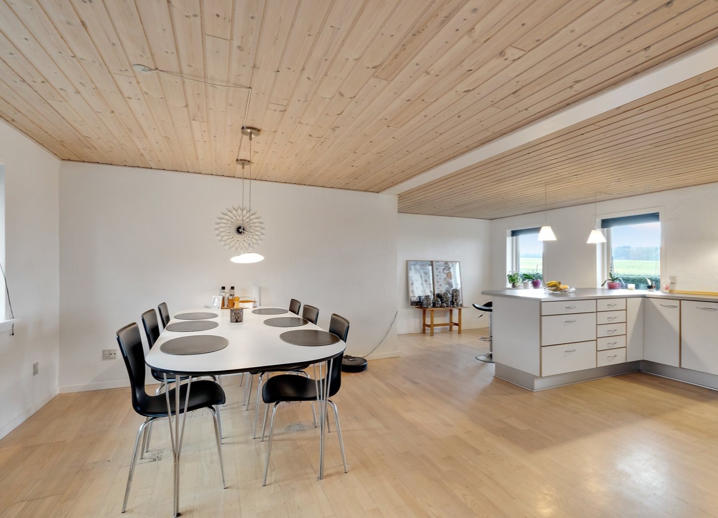 Fremhævet køkken alrum billede i fuldskærmstilstand. Billede af Tolsbro 13, Flade, 7900 Nykøbing M