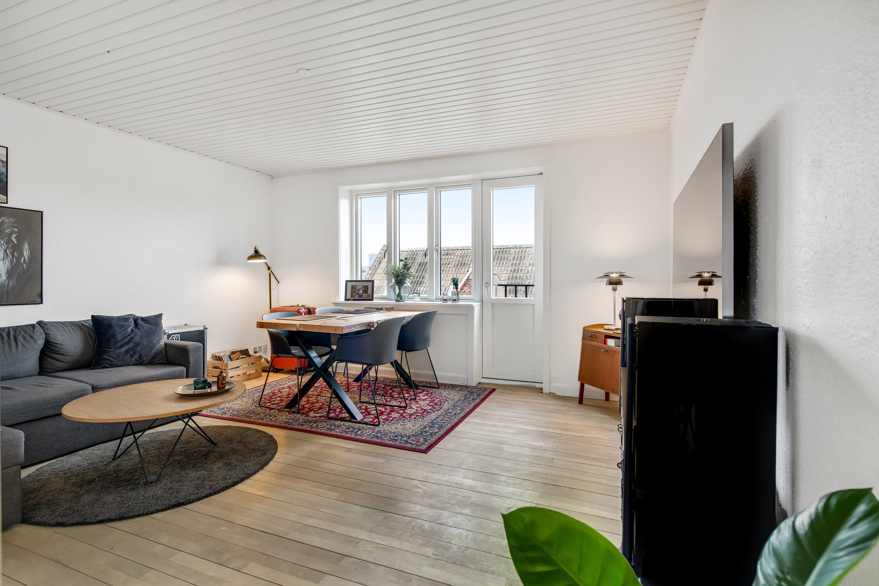 Fremhævet stue billede i fuldskærmstilstand. Billede af Cort Adelers Gade 9, 2. th., 6700 Esbjerg