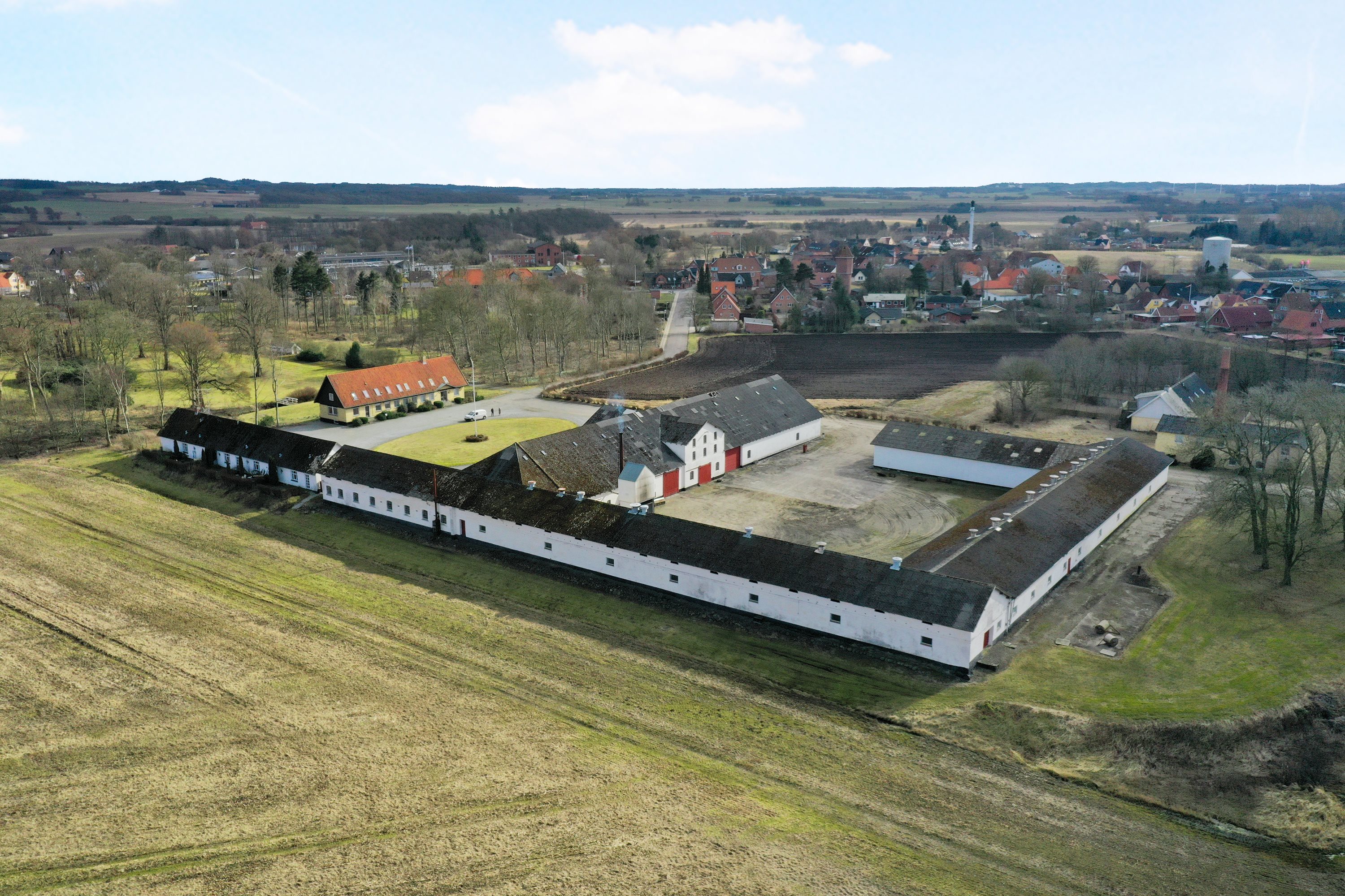 Fremhævet andet billede i fuldskærmstilstand. Billede af Dybvadgårdsvej 8A, 9352 Dybvad