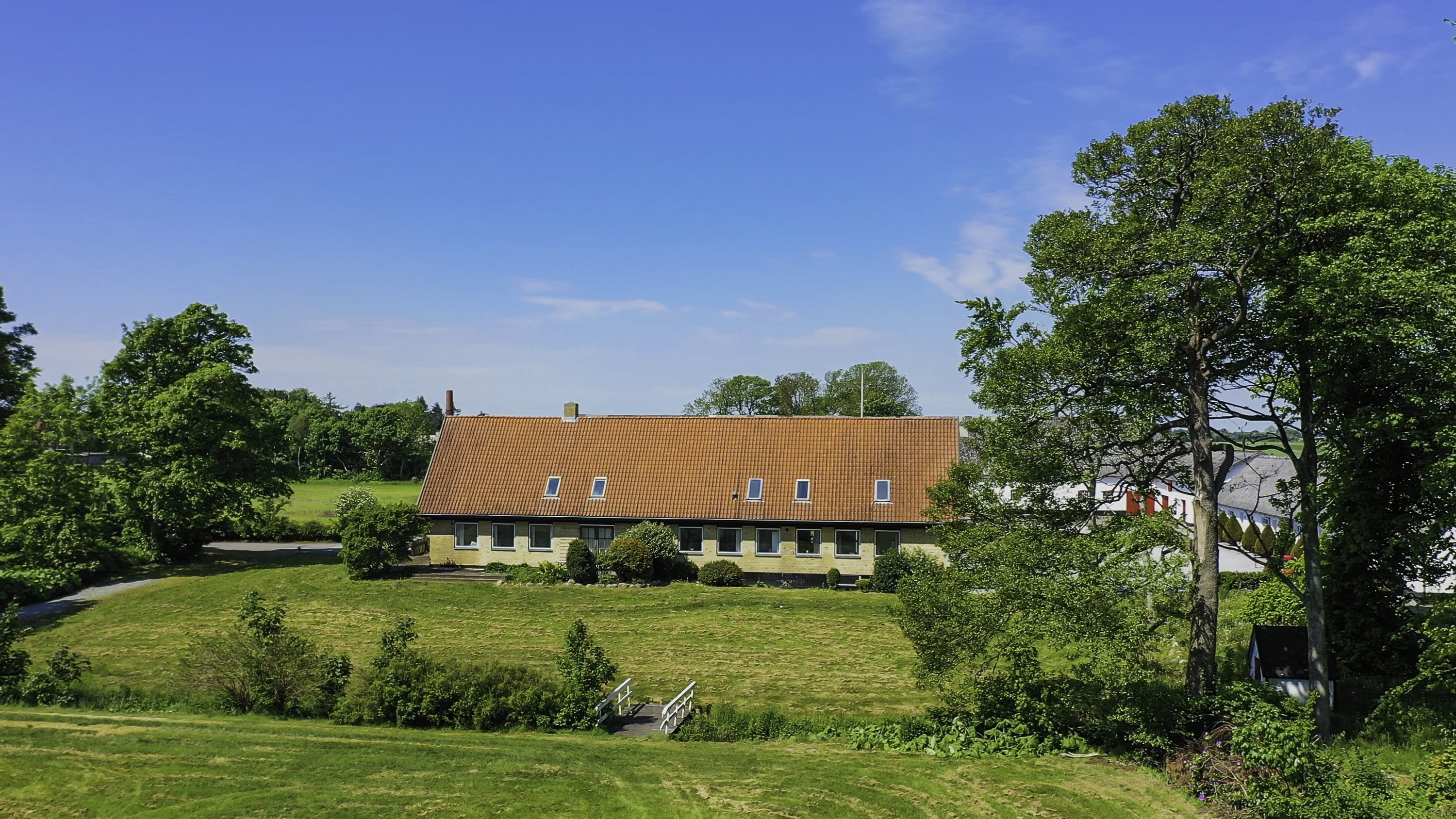 Fremhævet andet billede i fuldskærmstilstand. Billede af Dybvadgårdsvej 8A, 9352 Dybvad