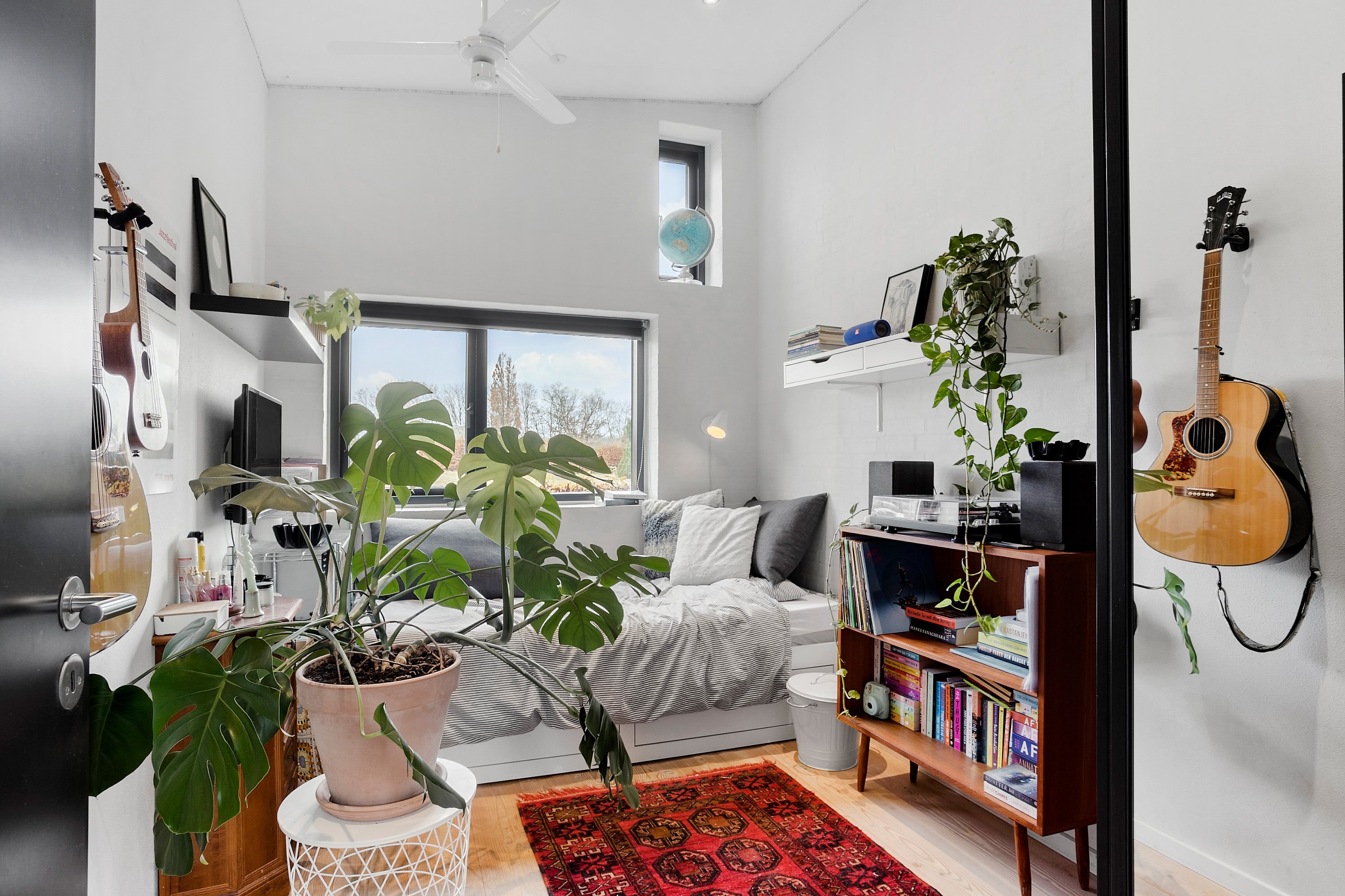 Fremhævet soveværelse billede i fuldskærmstilstand. Billede af Erlevvej 92, 6100 Haderslev