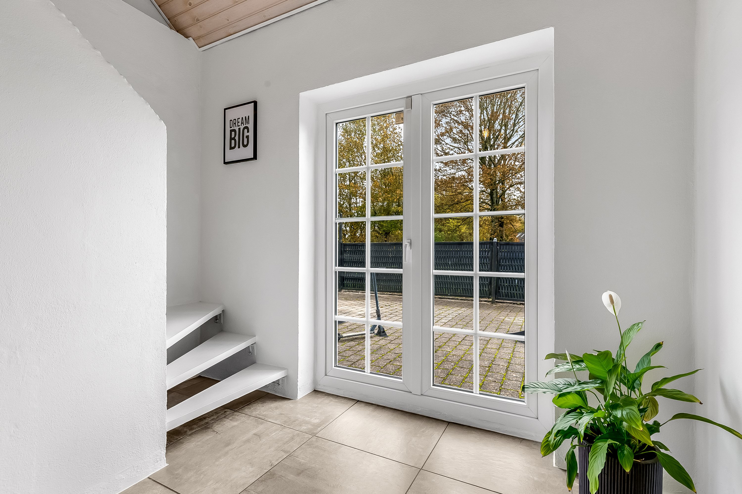 Fremhævet trappe billede i fuldskærmstilstand. Billede af Østergade 135, 6580 Vamdrup