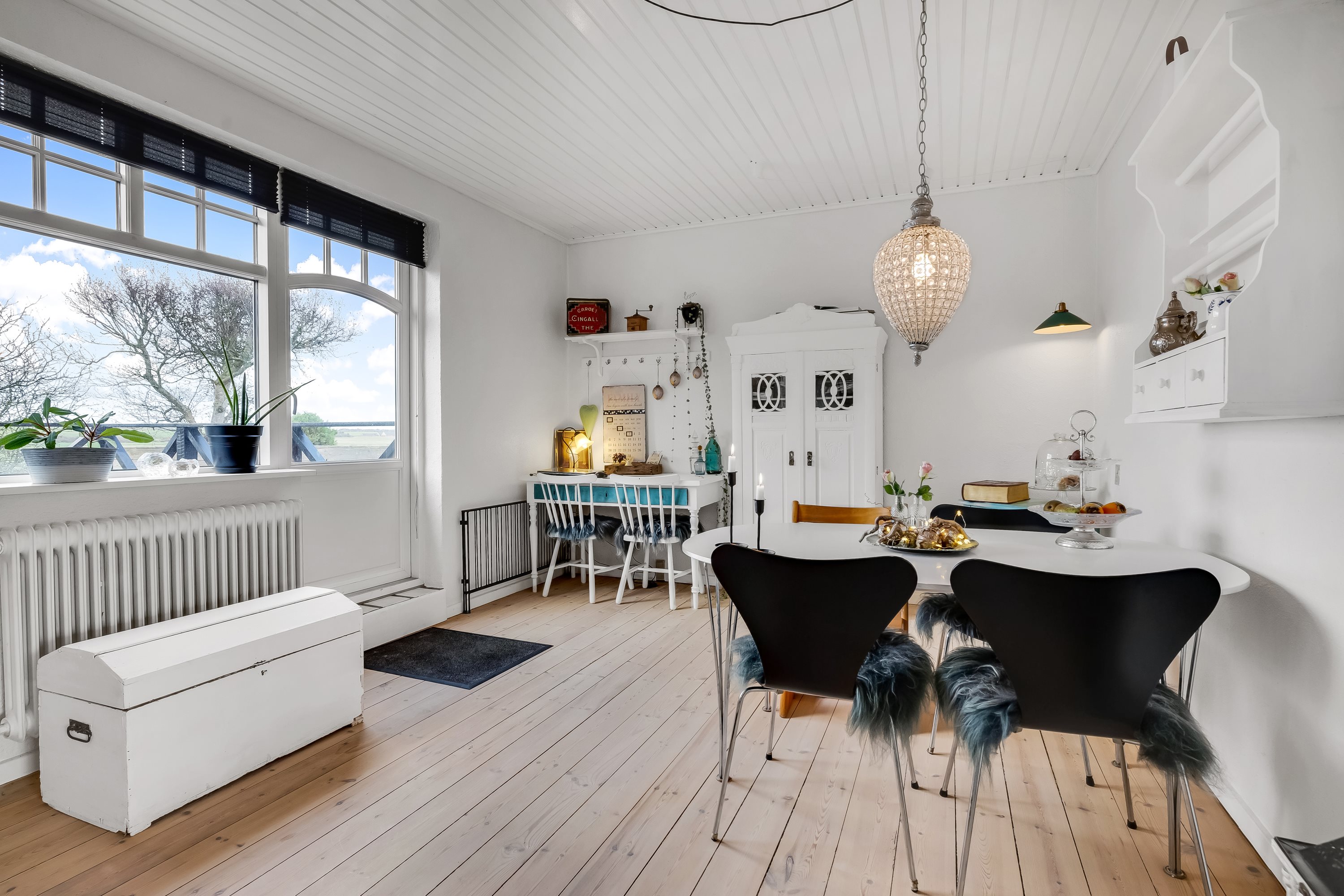 Fremhævet alrum billede i fuldskærmstilstand. Billede af Thyborønvej 12, Klinkby, 7620 Lemvig