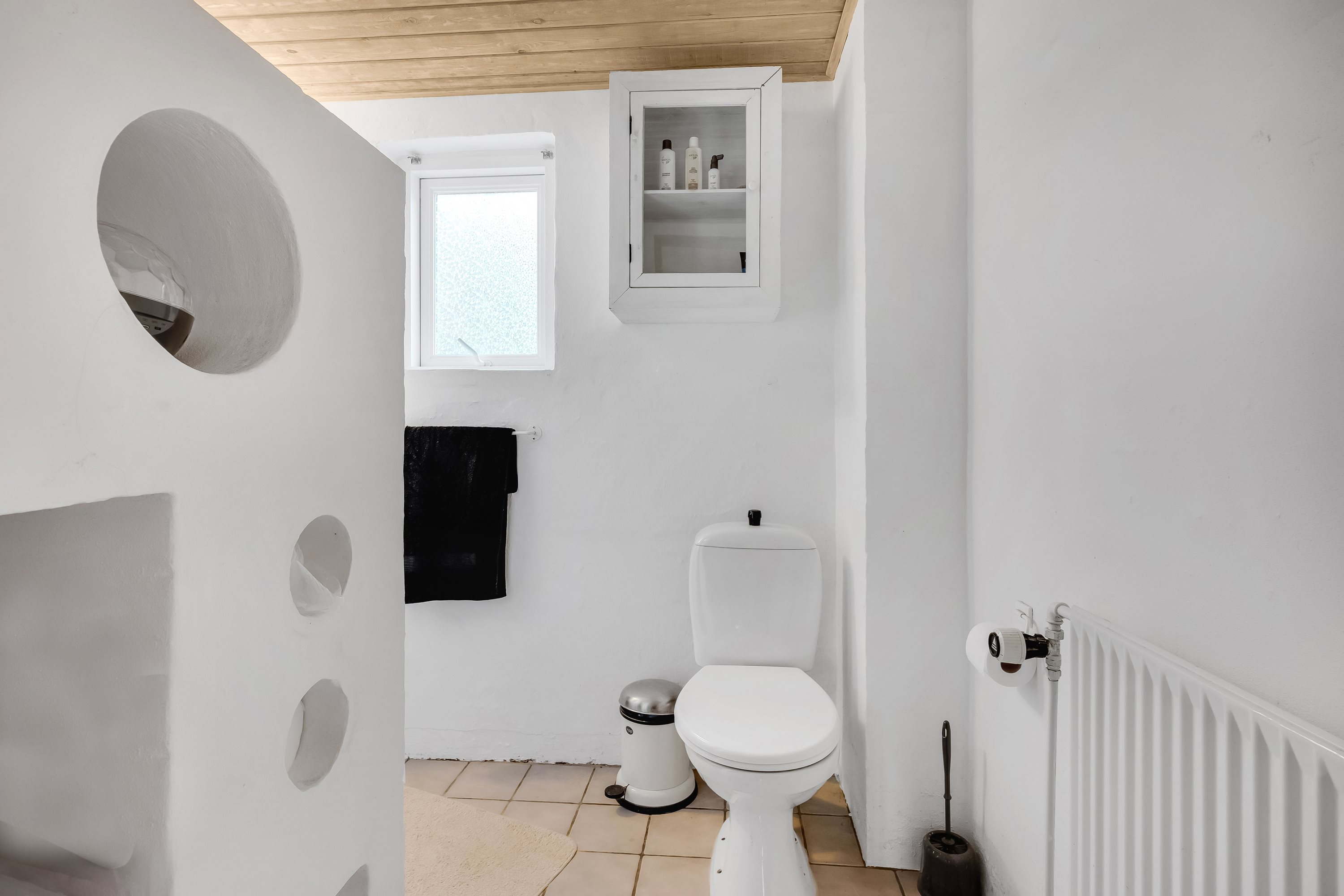 Fremhævet badeværelse billede i fuldskærmstilstand. Billede af Thyborønvej 12, Klinkby, 7620 Lemvig