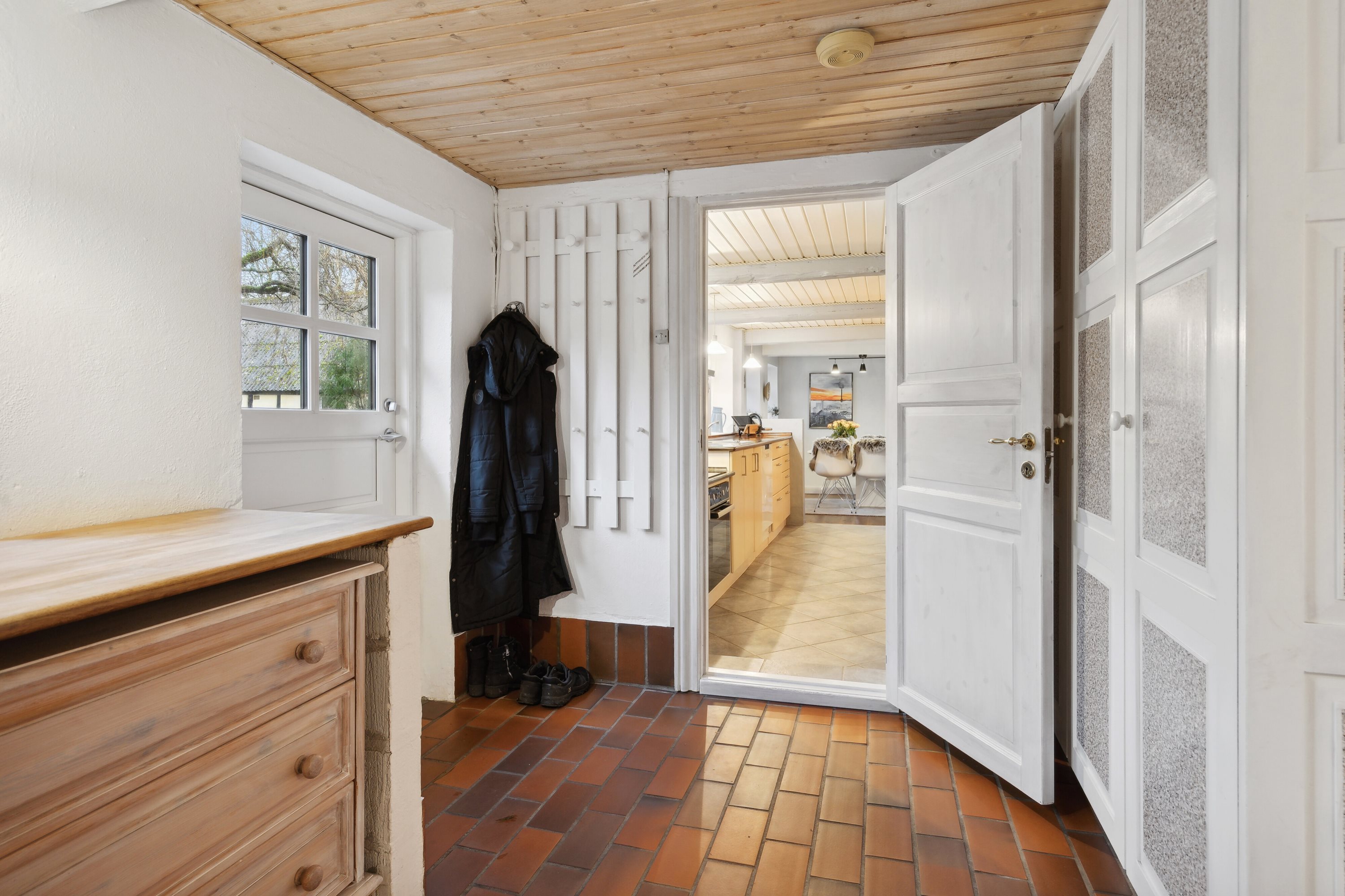 Fremhævet entré billede i fuldskærmstilstand. Billede af Lindbjergvej 82, Lindbjerg, 8930 Randers NØ