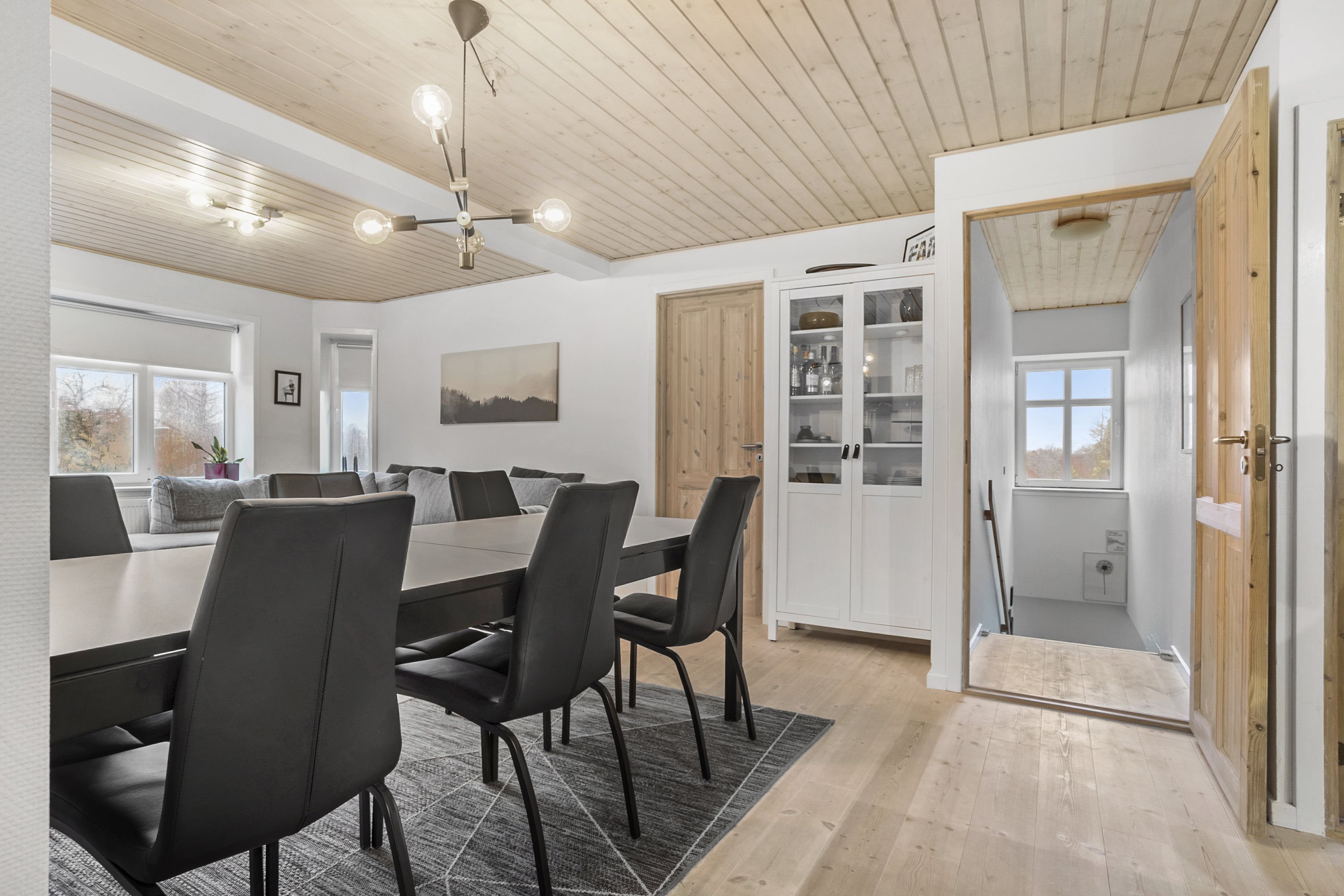 Fremhævet spisestue billede i fuldskærmstilstand. Billede af Andstvej 3, 6621 Gesten