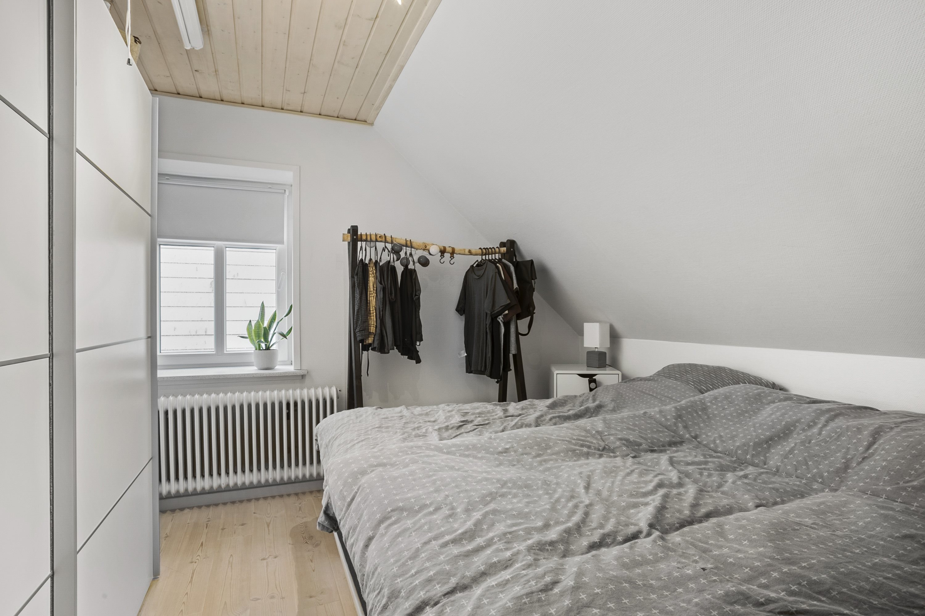 Fremhævet soveværelse billede i fuldskærmstilstand. Billede af Andstvej 3, 6621 Gesten