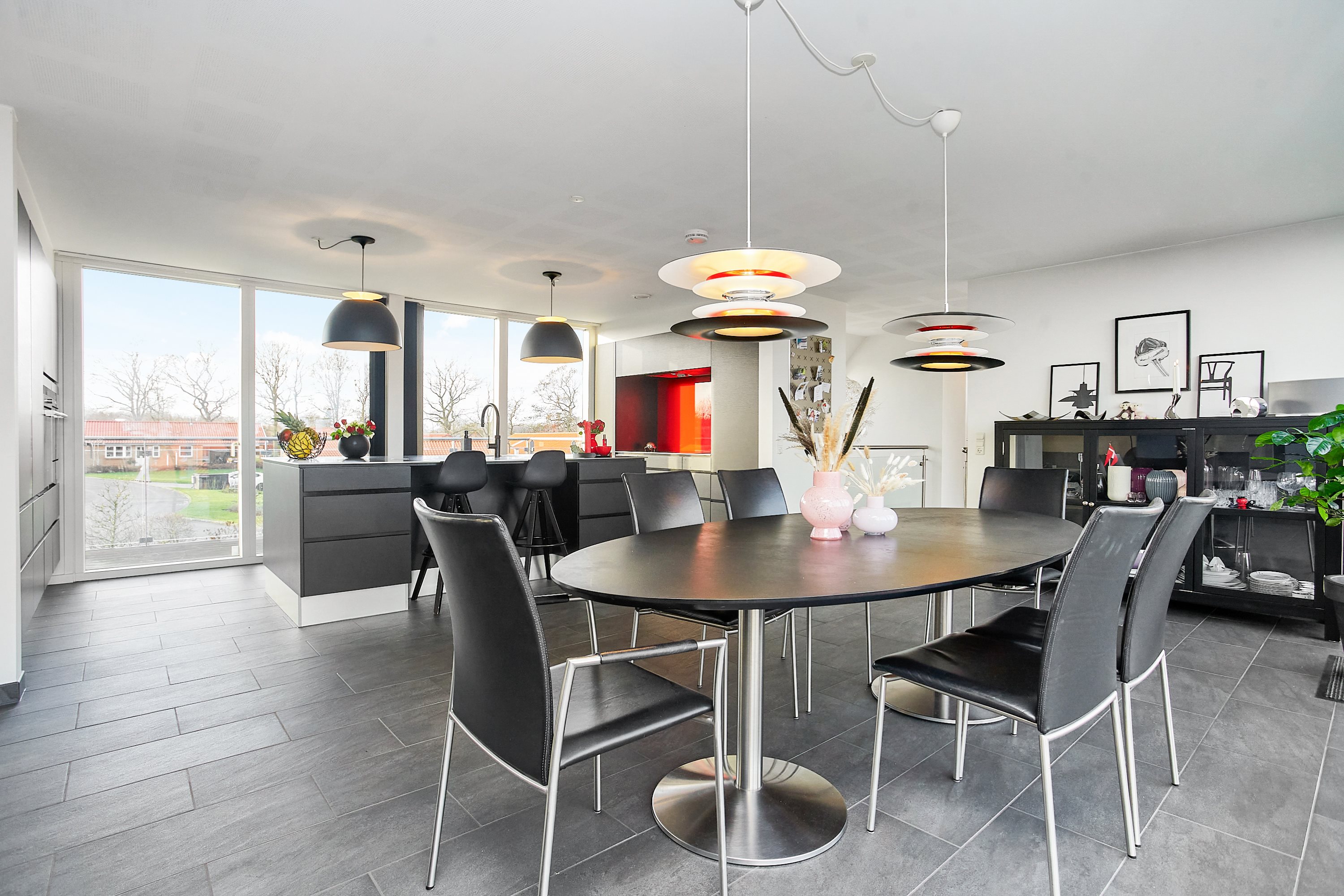 Fremhævet alrum billede i fuldskærmstilstand. Billede af Fiskeparken 30, Snaptun, 7130 Juelsminde