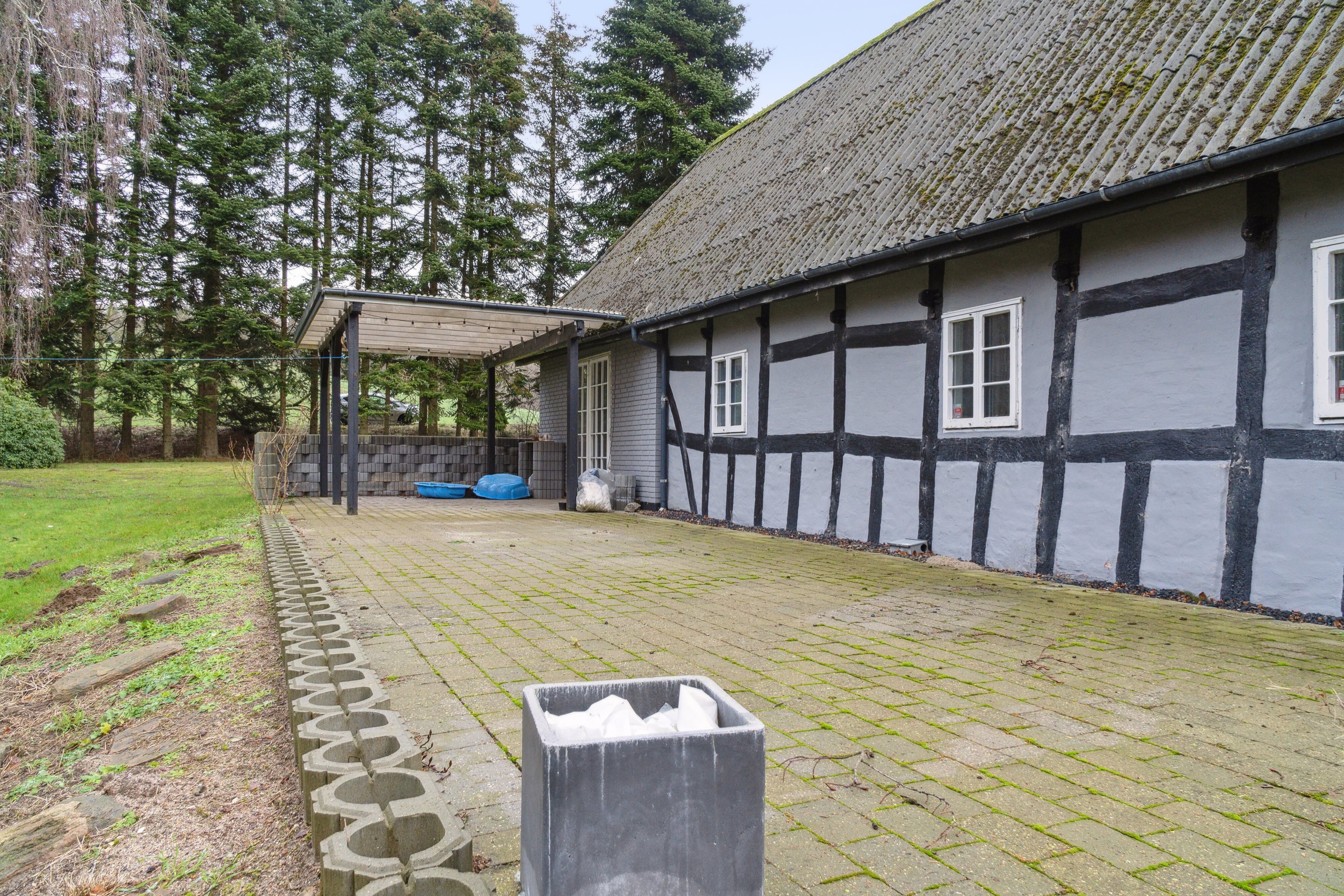 Fremhævet udendørs billede i fuldskærmstilstand. Billede af Tommerupvej 149, L Hesbjerg, 5491 Blommenslyst