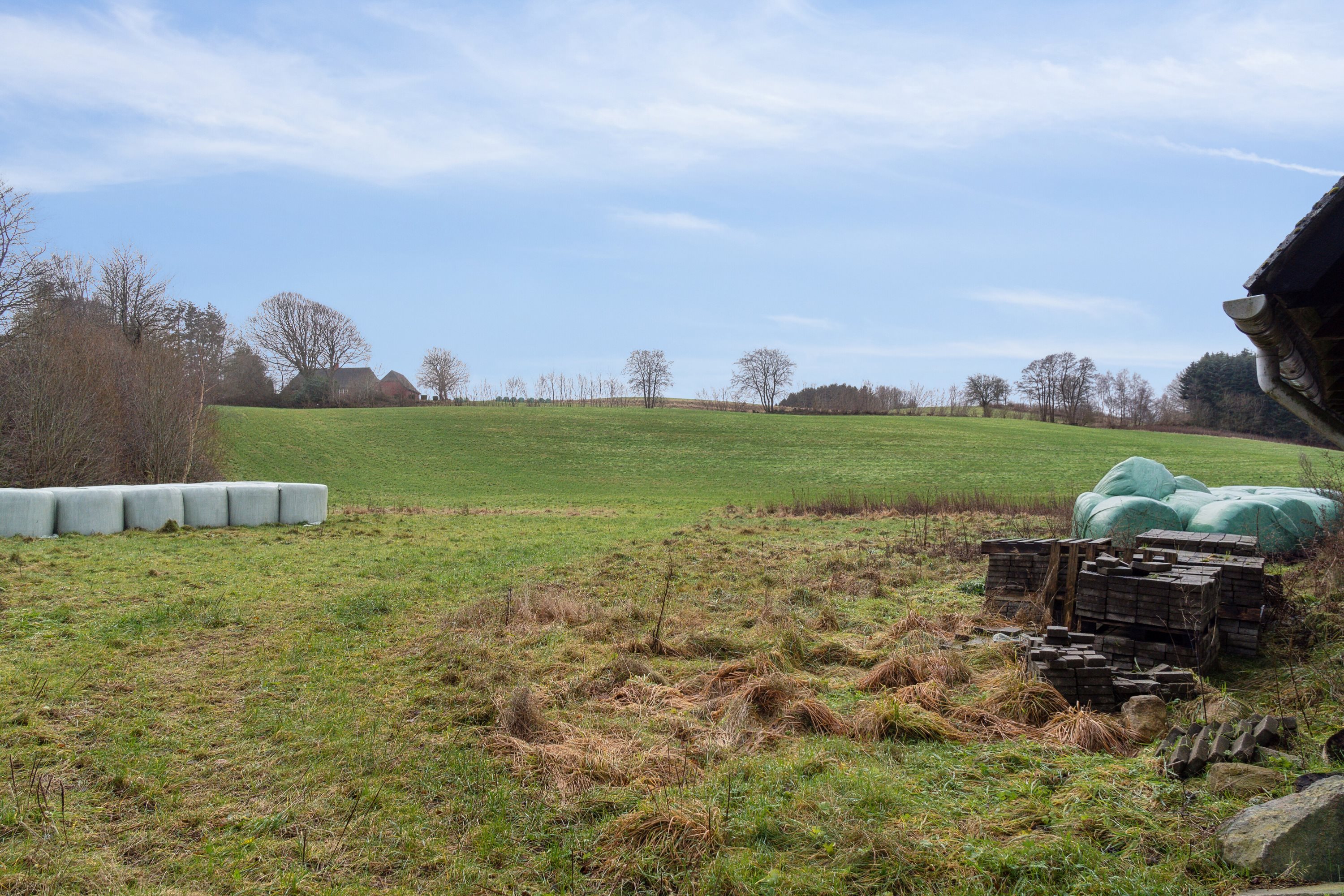 Fremhævet udendørs billede i fuldskærmstilstand. Billede af Tommerupvej 149, L Hesbjerg, 5491 Blommenslyst