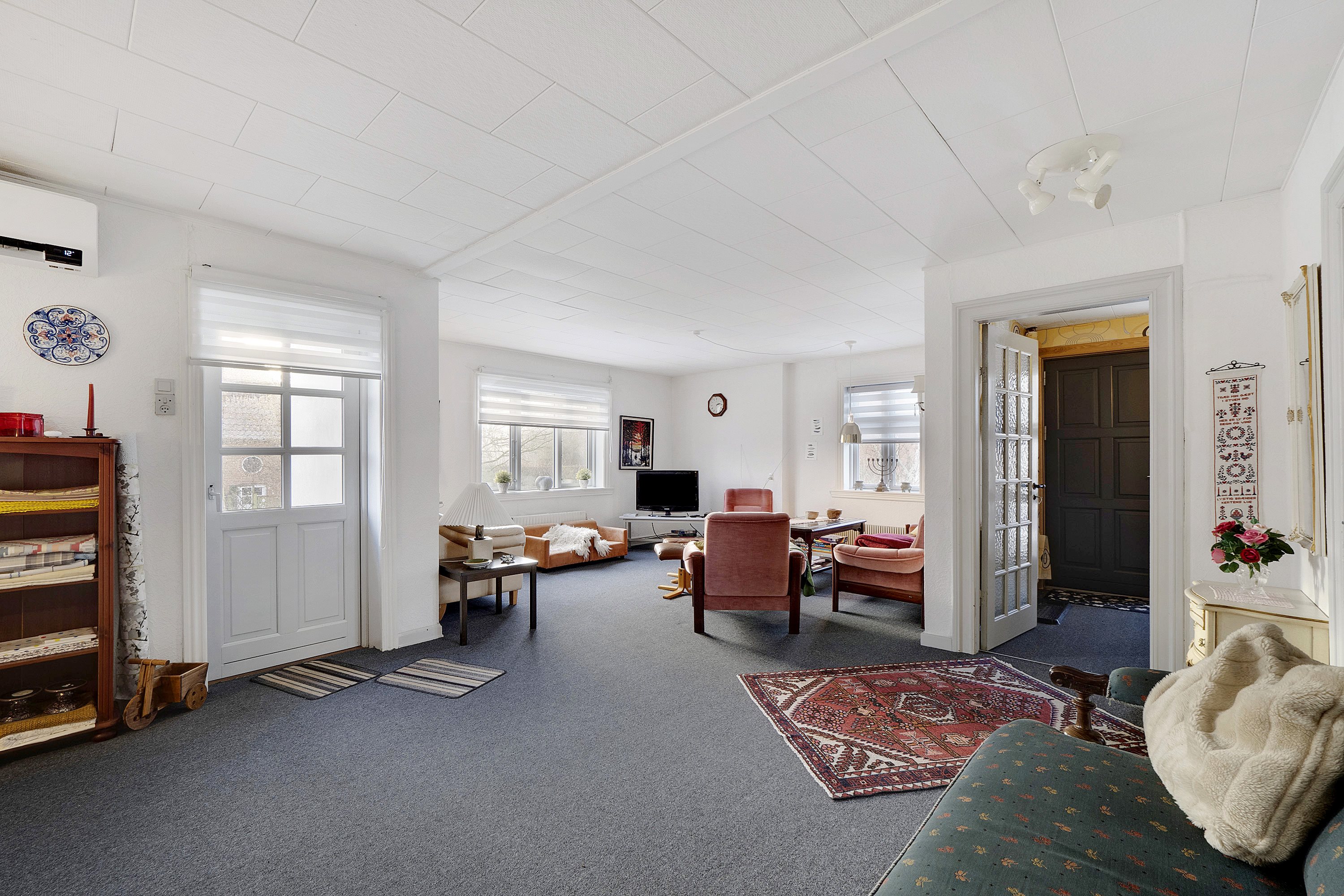 Fremhævet stue billede i fuldskærmstilstand. Billede af Søndervej 9, Øster Jølby, 7950 Erslev