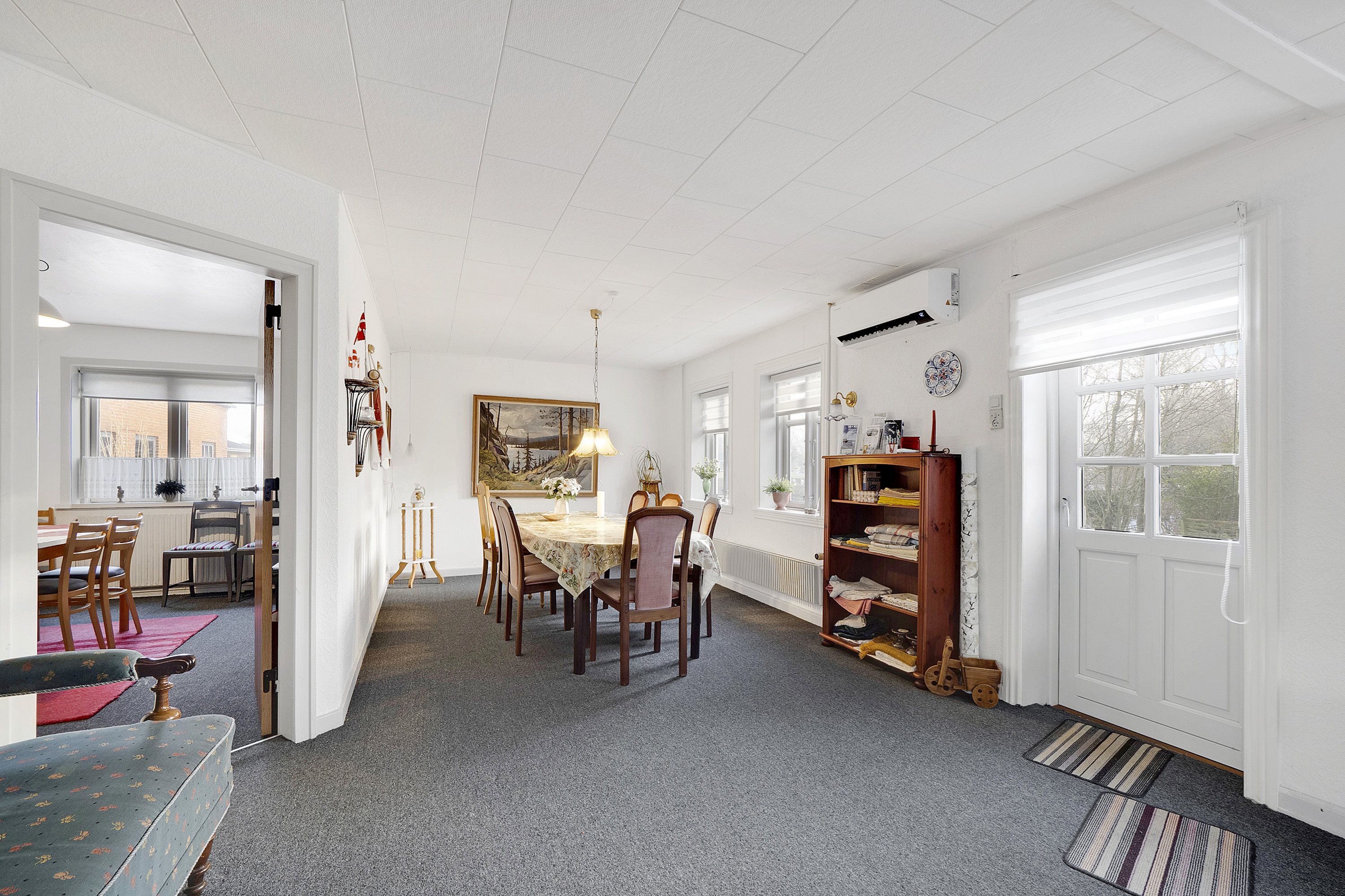 Fremhævet stue billede i fuldskærmstilstand. Billede af Søndervej 9, Øster Jølby, 7950 Erslev