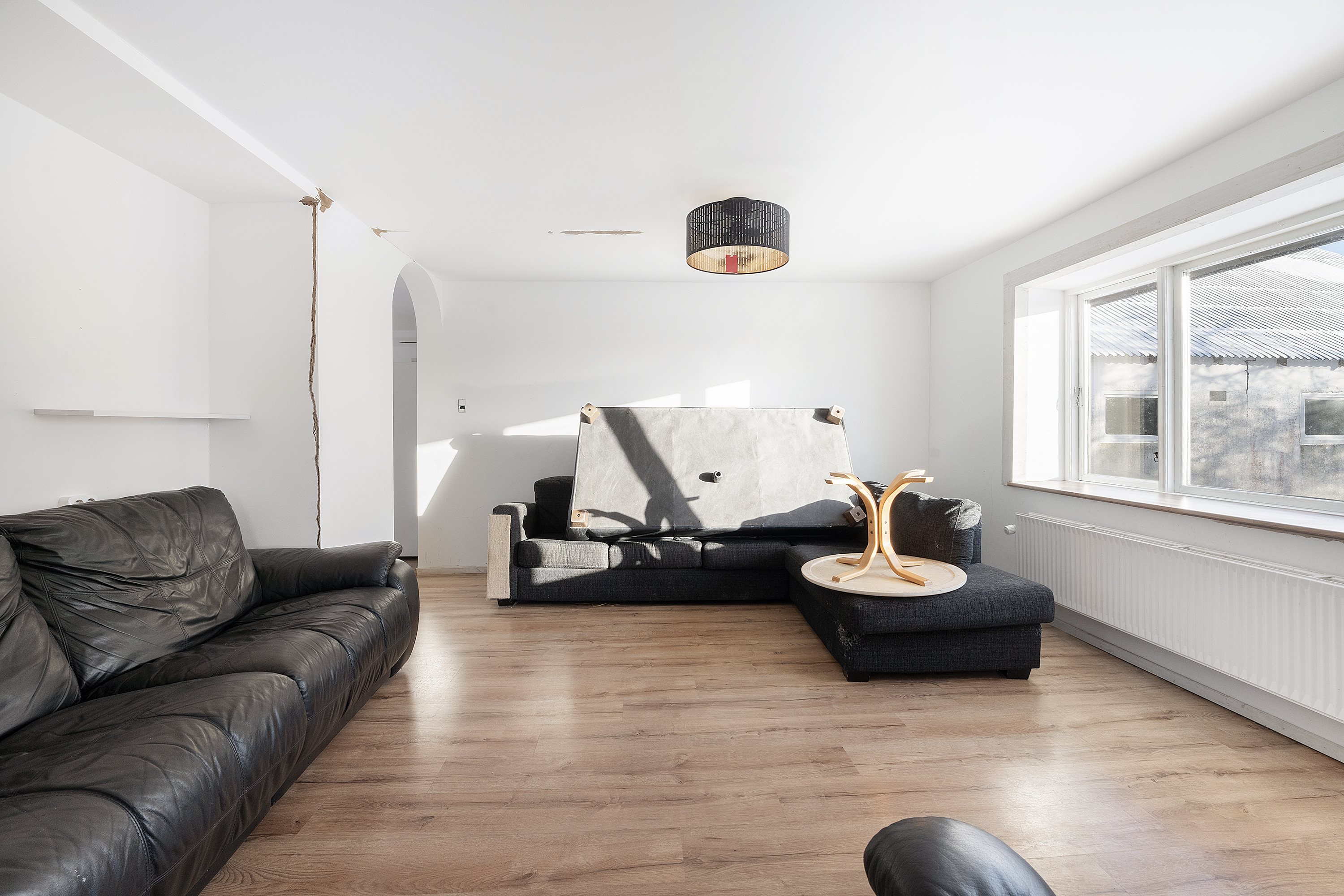 Fremhævet stue billede i fuldskærmstilstand. Billede af Terp Skovvej 10, Terp, 8860 Ulstrup