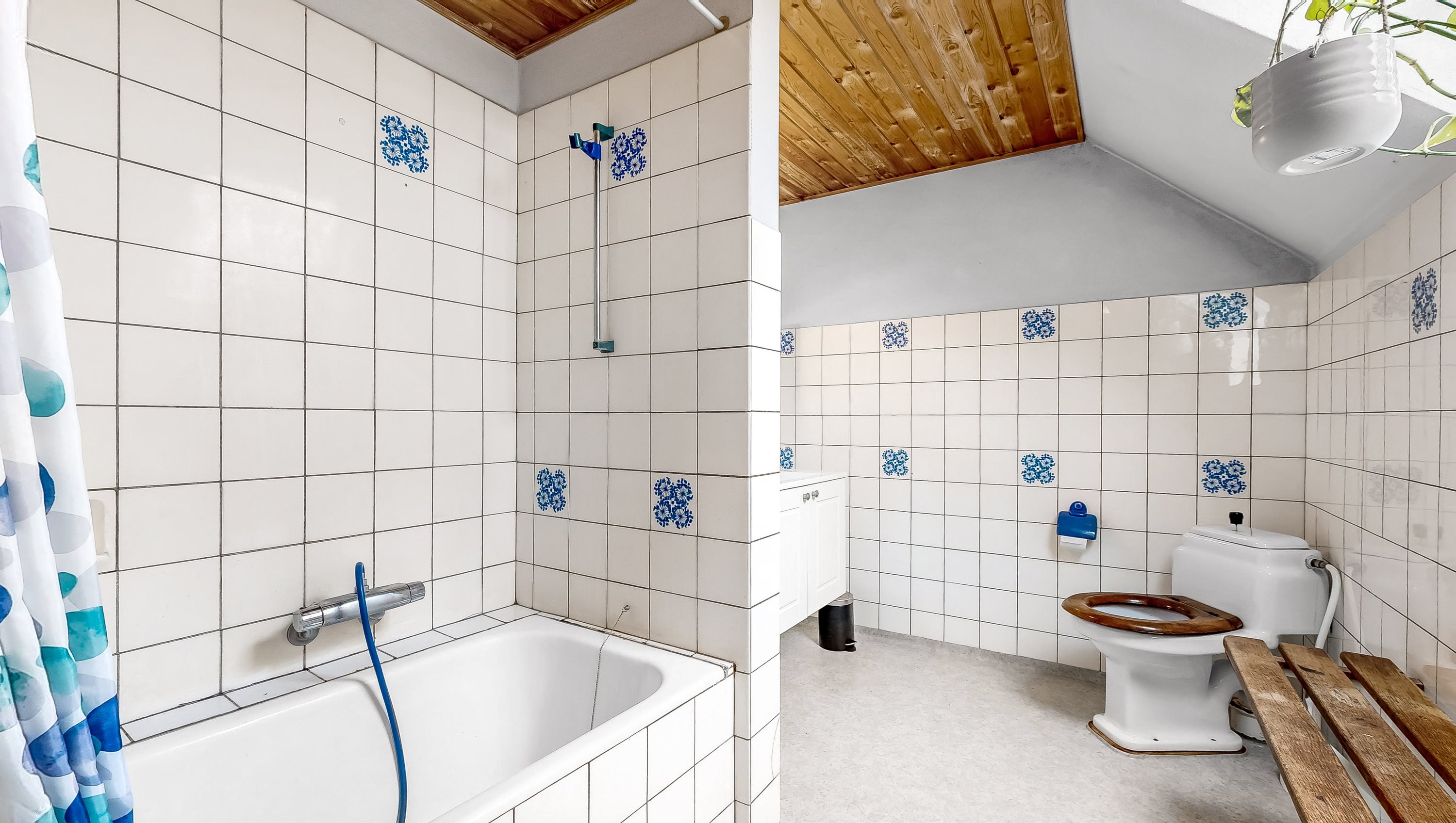 Fremhævet badeværelse billede i fuldskærmstilstand. Billede af Hybenvej 5, Vammen, 8830 Tjele