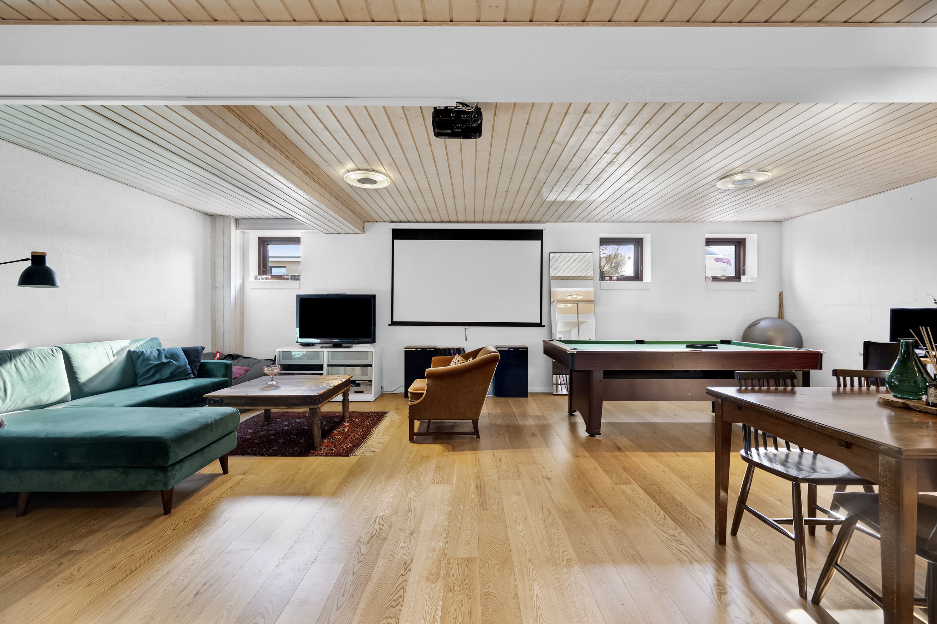 Fremhævet gildesal billede i fuldskærmstilstand. Billede af Ravnhøj 2, Hasseris, 9000 Aalborg