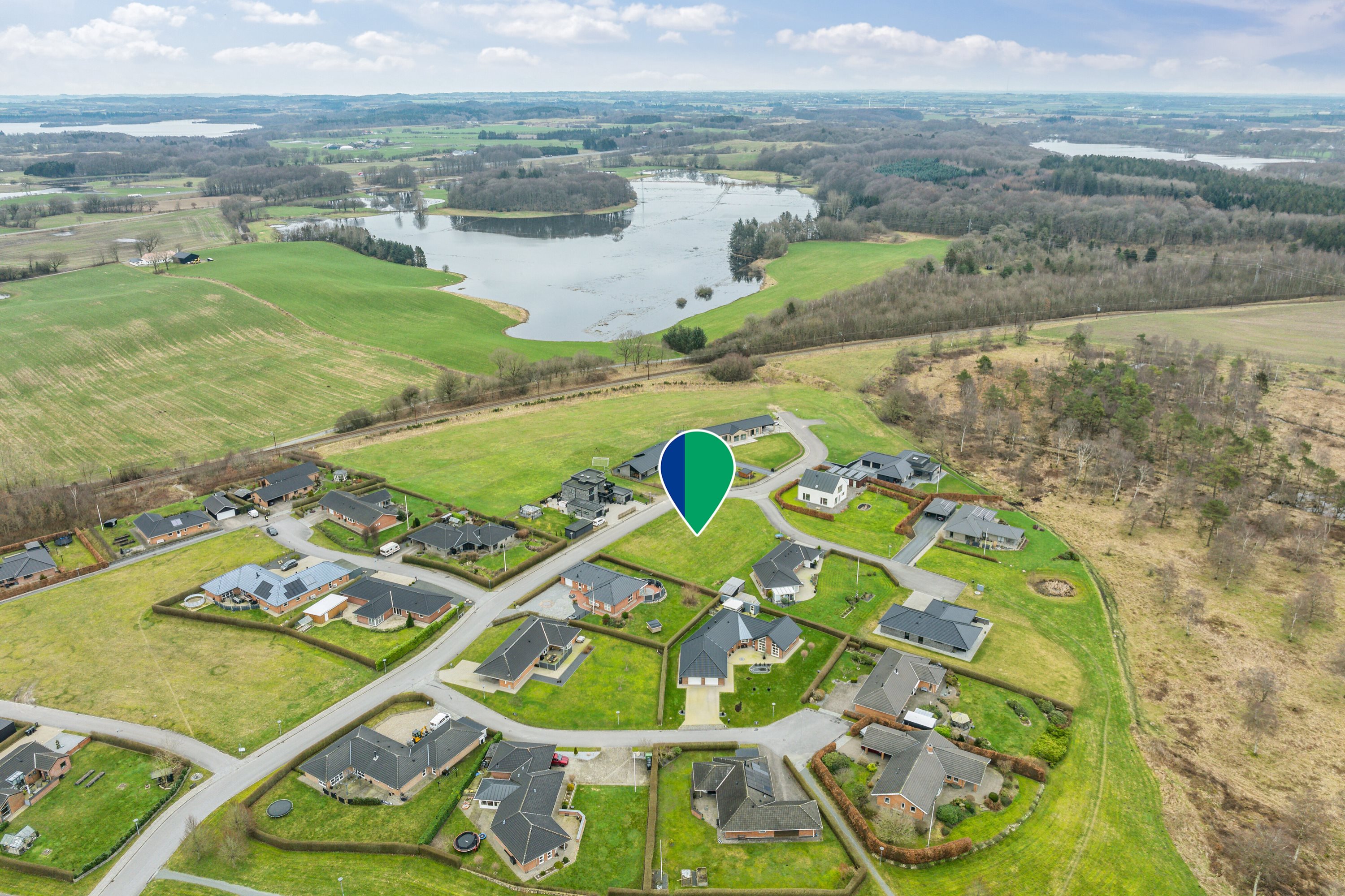 Fremhævet luftfoto billede i fuldskærmstilstand. Billede af Midtløkke 50, Kliplev, 6200 Aabenraa