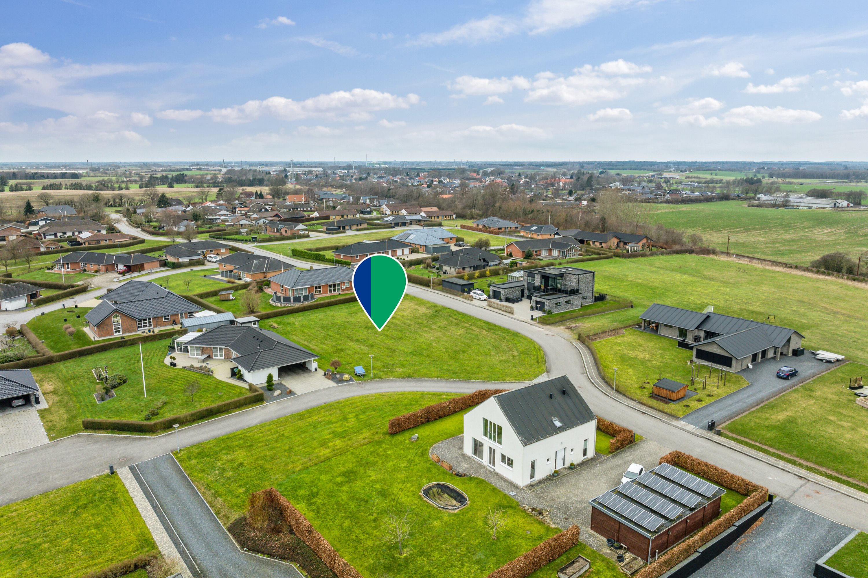 Fremhævet luftfoto billede i fuldskærmstilstand. Billede af Midtløkke 50, Kliplev, 6200 Aabenraa