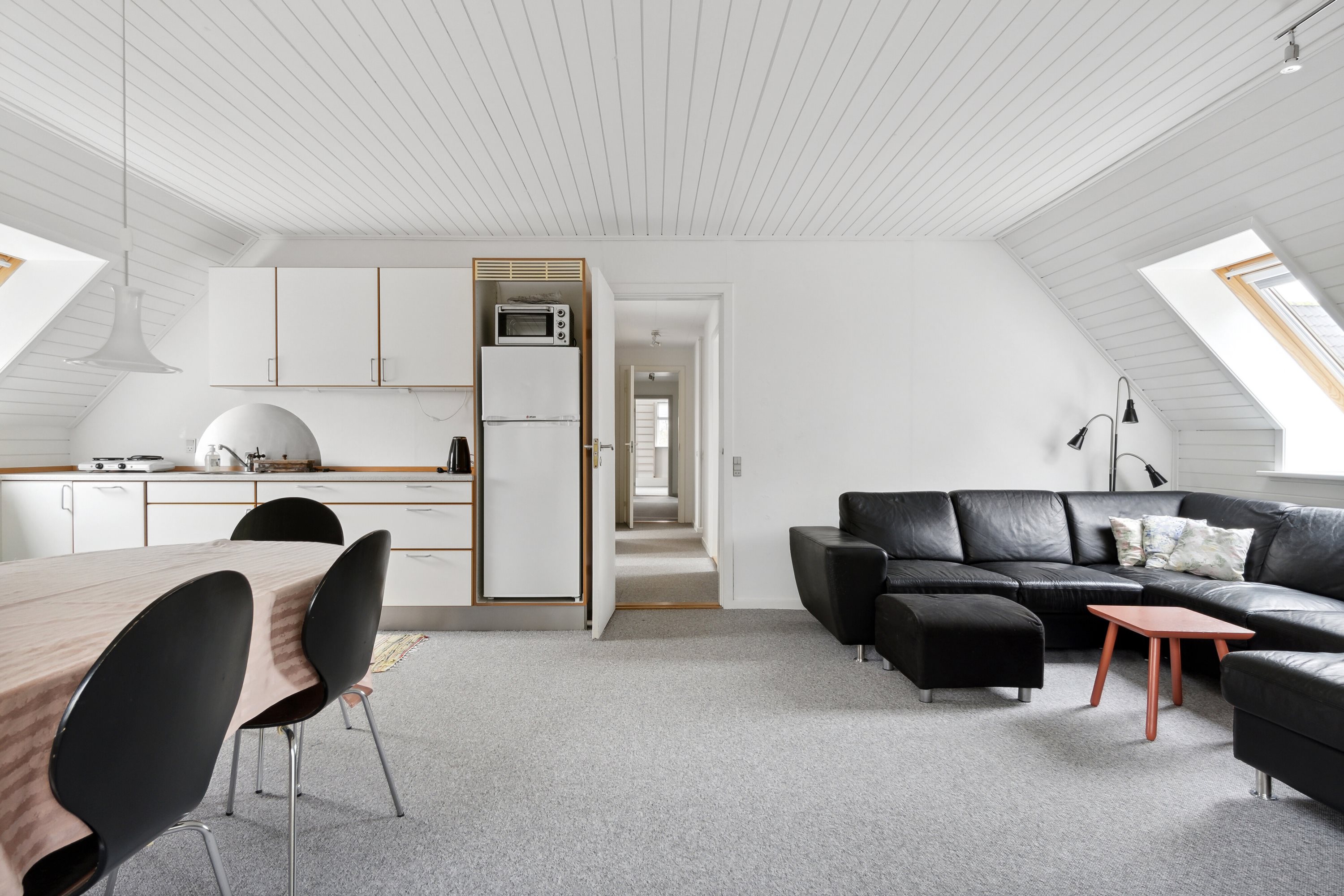 Fremhævet spisestue billede i fuldskærmstilstand. Billede af Snevrevej 4A, Højrup,Horne, 9850 Hirtshals