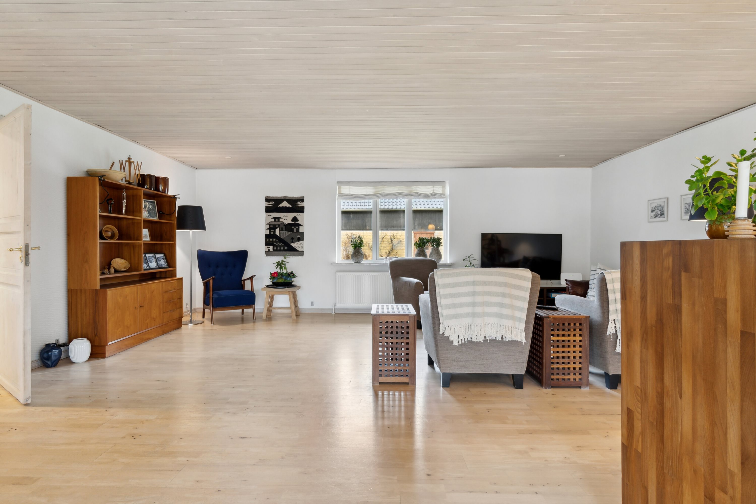 Fremhævet stue billede i fuldskærmstilstand. Billede af Snevrevej 4A, Højrup,Horne, 9850 Hirtshals