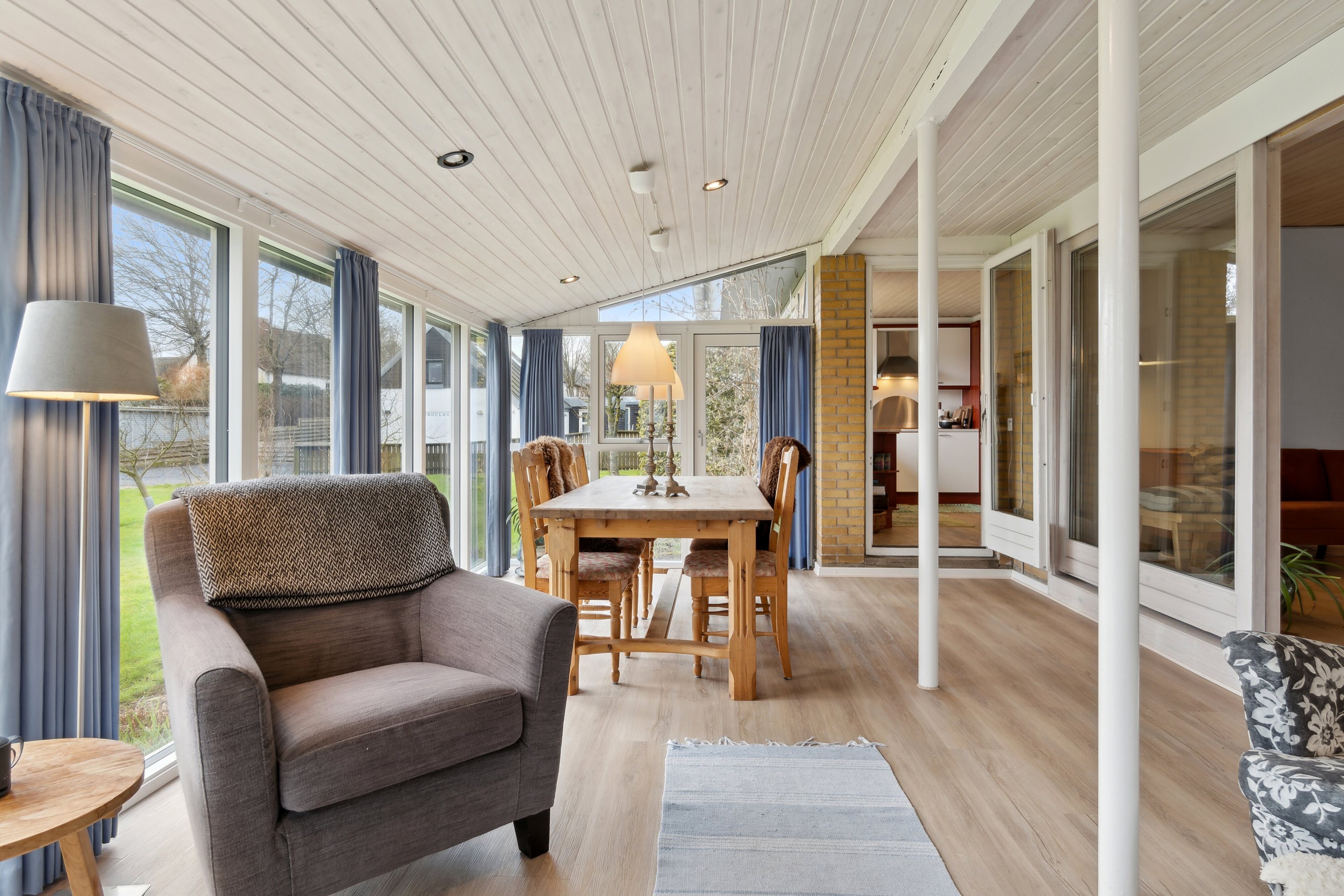 Fremhævet udestue billede i fuldskærmstilstand. Billede af Snevrevej 4A, Højrup,Horne, 9850 Hirtshals