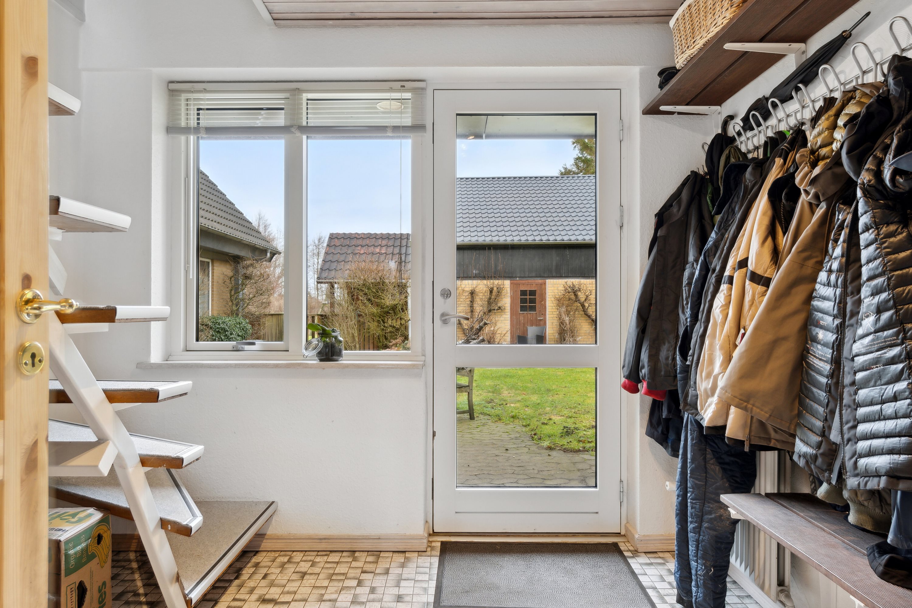 Fremhævet gang billede i fuldskærmstilstand. Billede af Snevrevej 4A, Højrup,Horne, 9850 Hirtshals