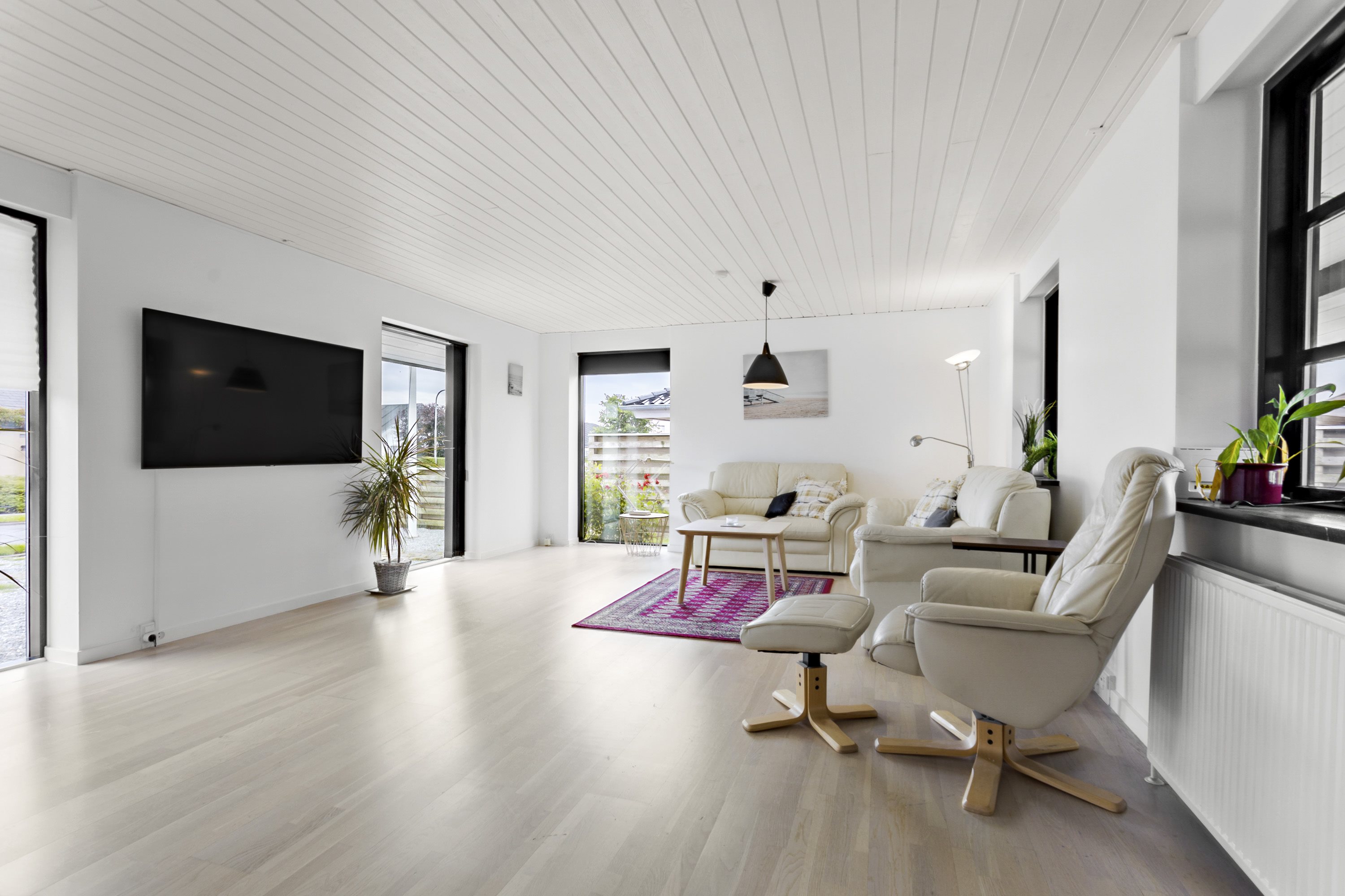 Fremhævet stue billede i fuldskærmstilstand. Billede af Holger Drachmanns Vej 2B, 9900 Frederikshavn