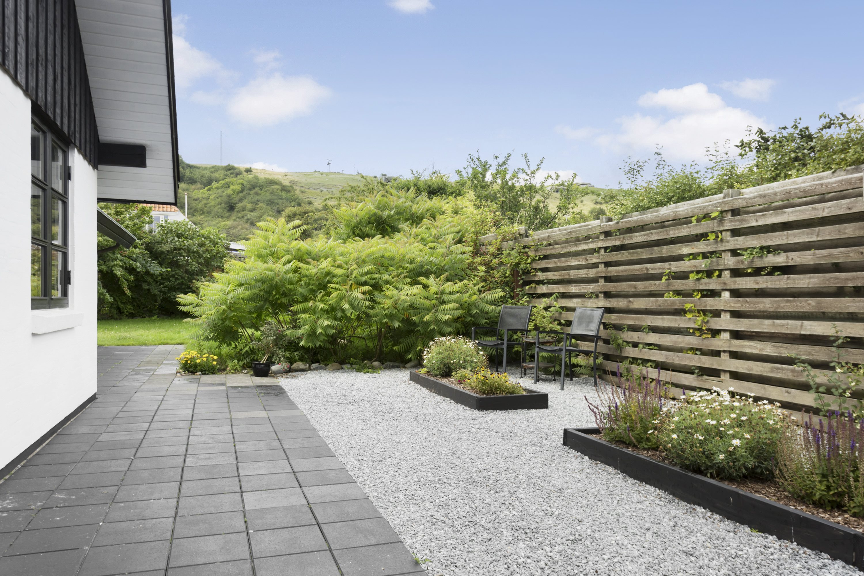 Fremhævet terrasse billede i fuldskærmstilstand. Billede af Holger Drachmanns Vej 2B, 9900 Frederikshavn