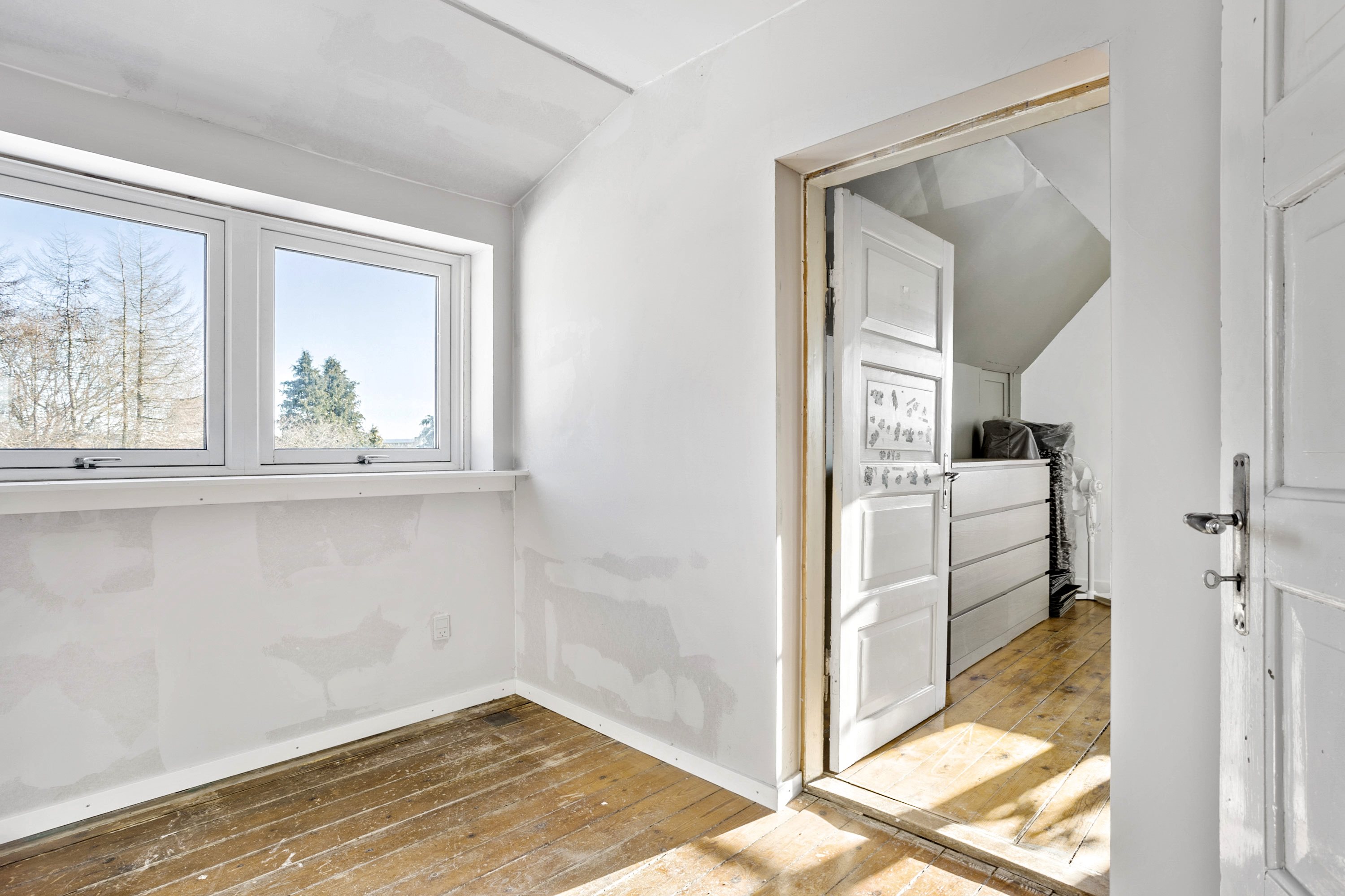 Fremhævet værelse billede i fuldskærmstilstand. Billede af Svanevej 40, 6100 Haderslev