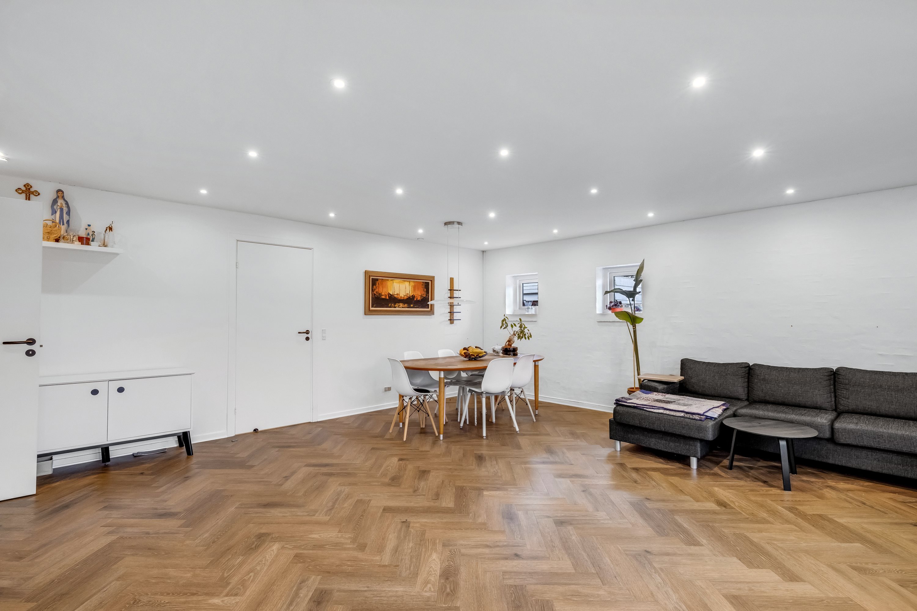 Fremhævet stue billede i fuldskærmstilstand. Billede af Holmstruphøjvej 39, Holmstrup, 8210 Aarhus V