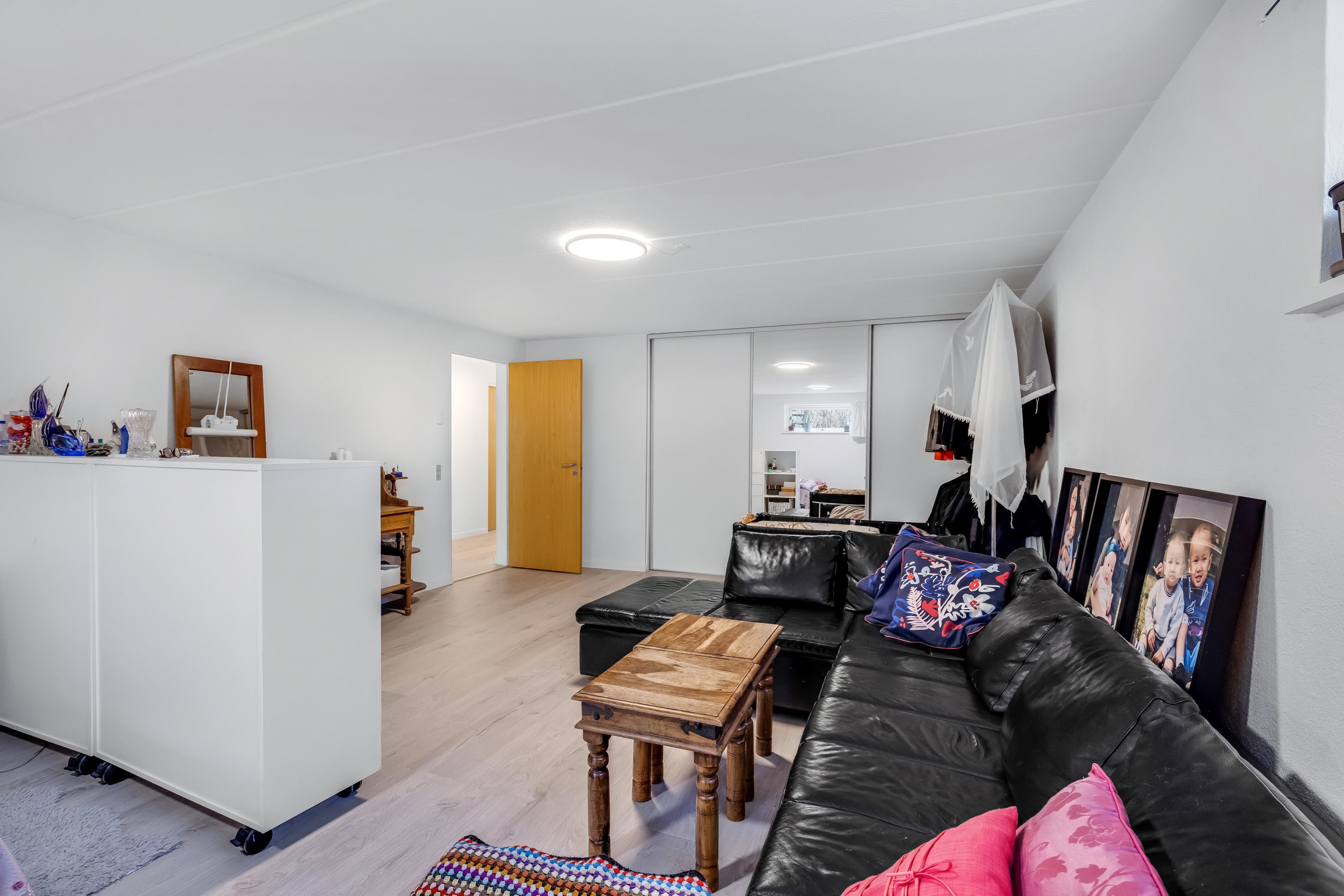 Fremhævet disponibel billede i fuldskærmstilstand. Billede af Holmstruphøjvej 39, Holmstrup, 8210 Aarhus V