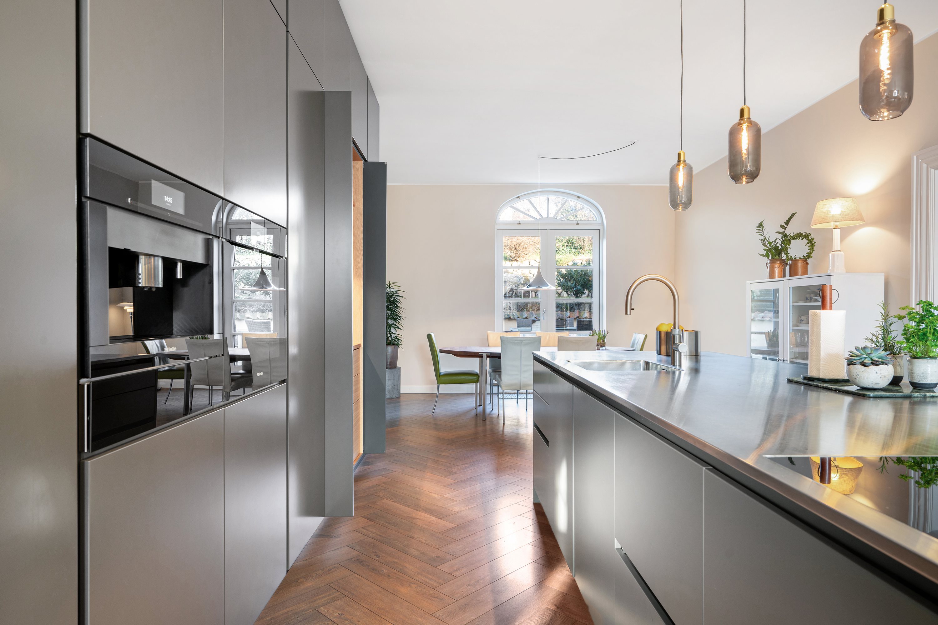 Fremhævet køkken billede i fuldskærmstilstand. Billede af Overgade 17, 8400 Ebeltoft