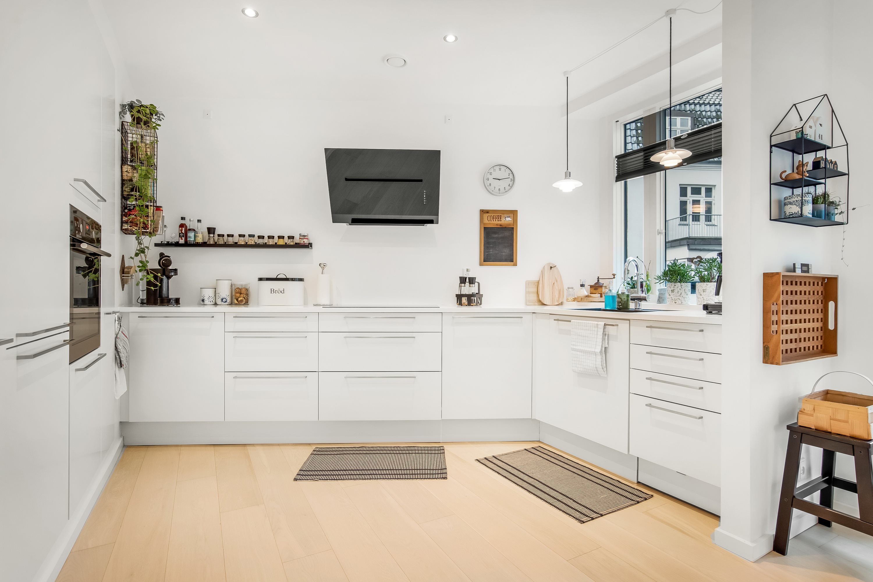 Miniaturebillede 2: køkken. Billede af Sct Jørgens Gade 24, st.., 7500 Holstebro